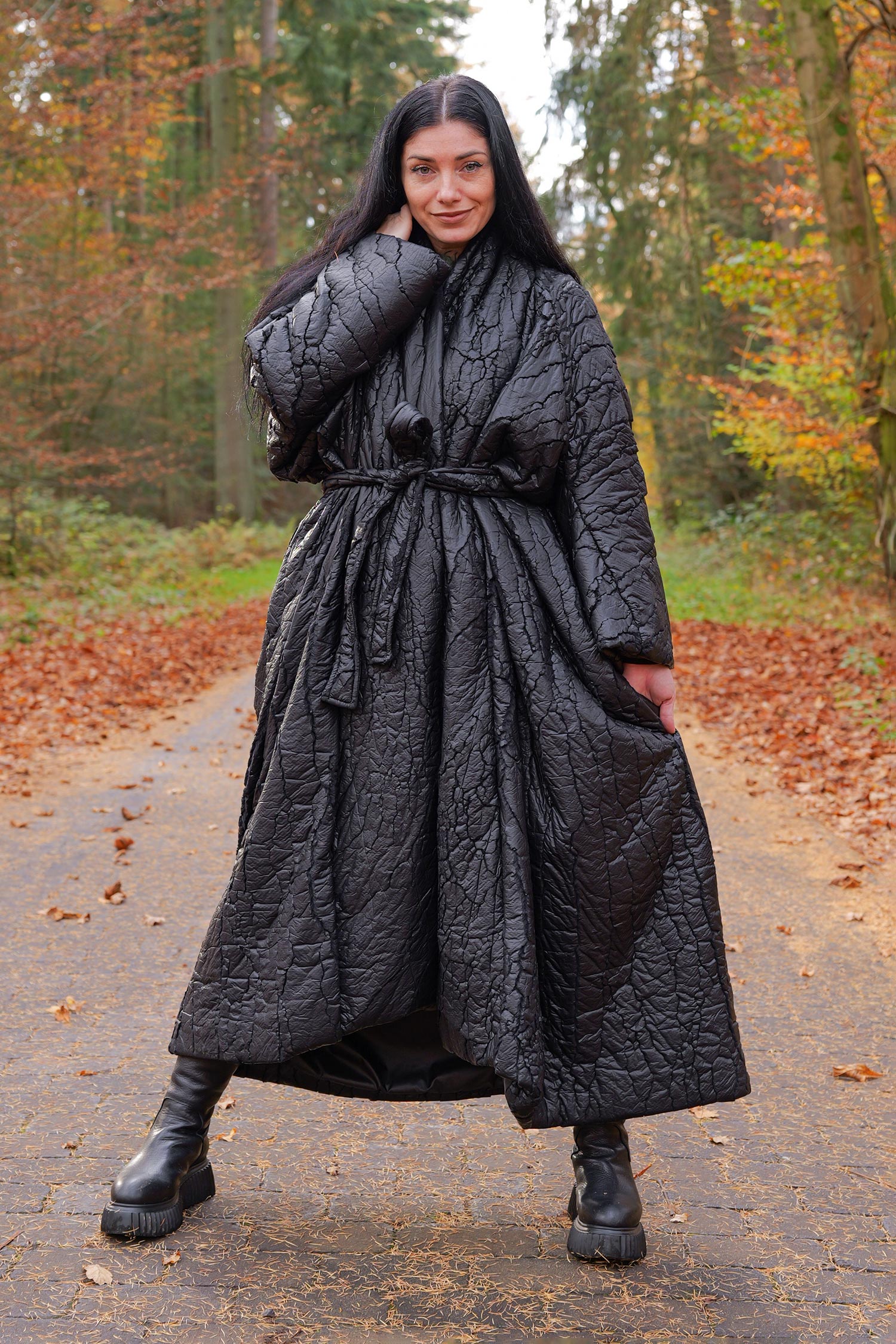 Weicher Wintermantel - Schwarz - 25588