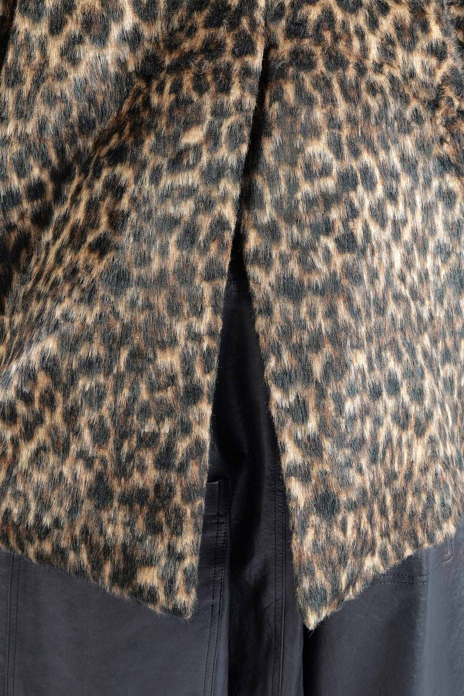 Oversized leopard fur jacket - Leo jacquard - 2261191102