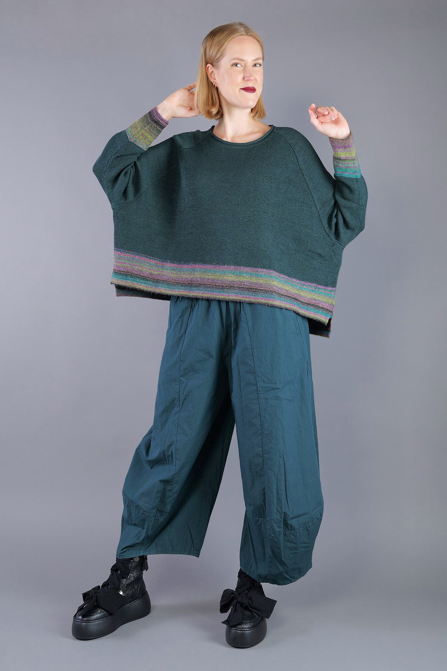 Oversized knitted pullover - Forest stripe - 2263720703