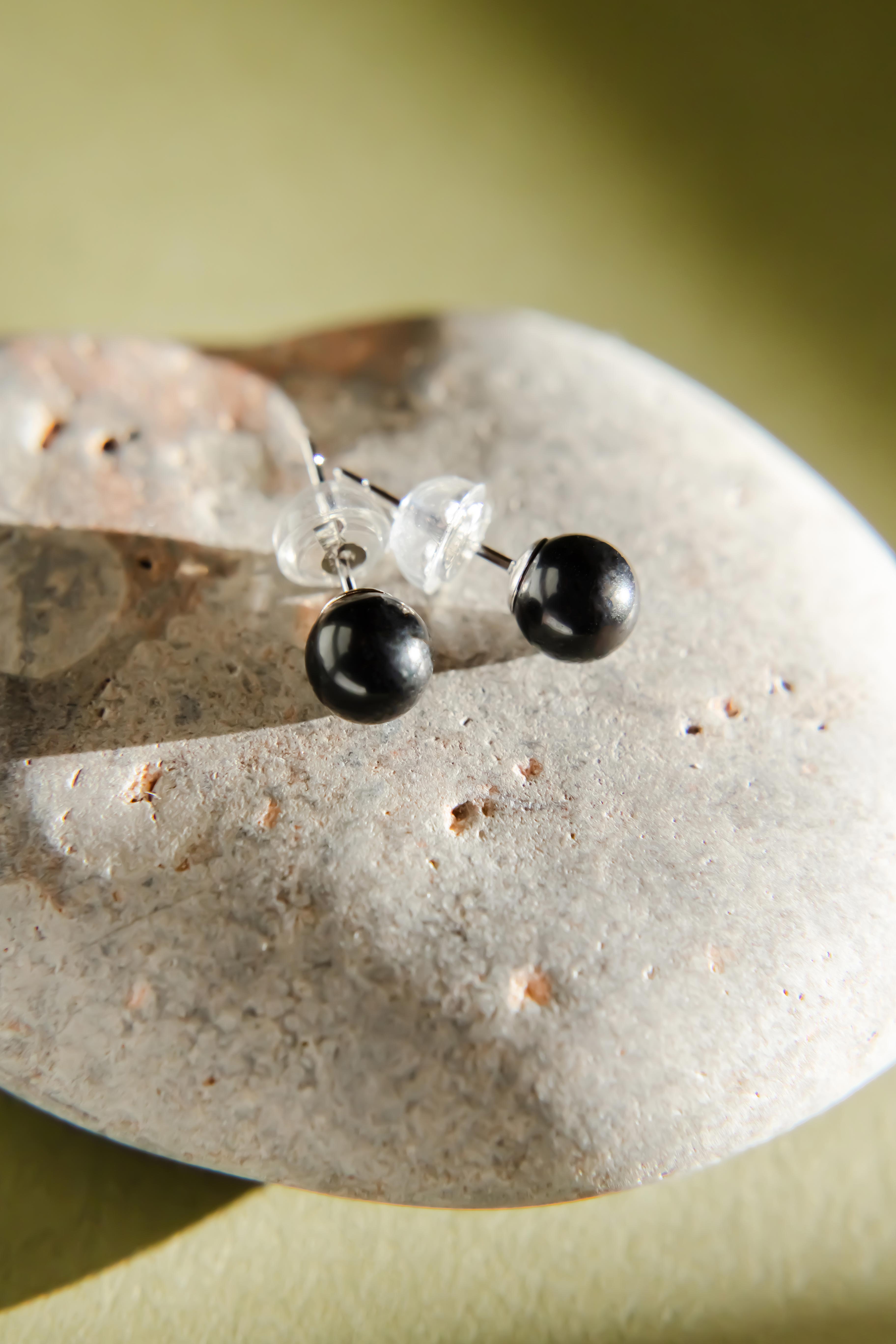 Onyx Ohrstecker 6mm 