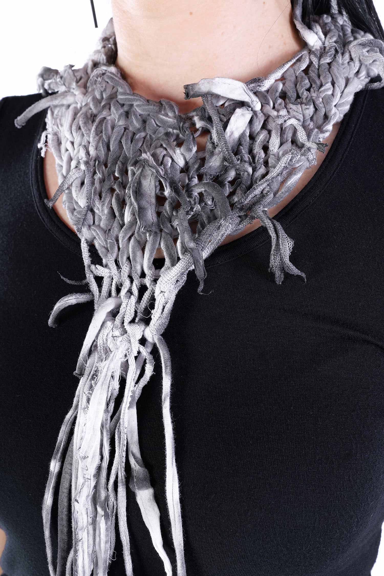 Handgestrickte Halskette - Pearl old dye - Weba