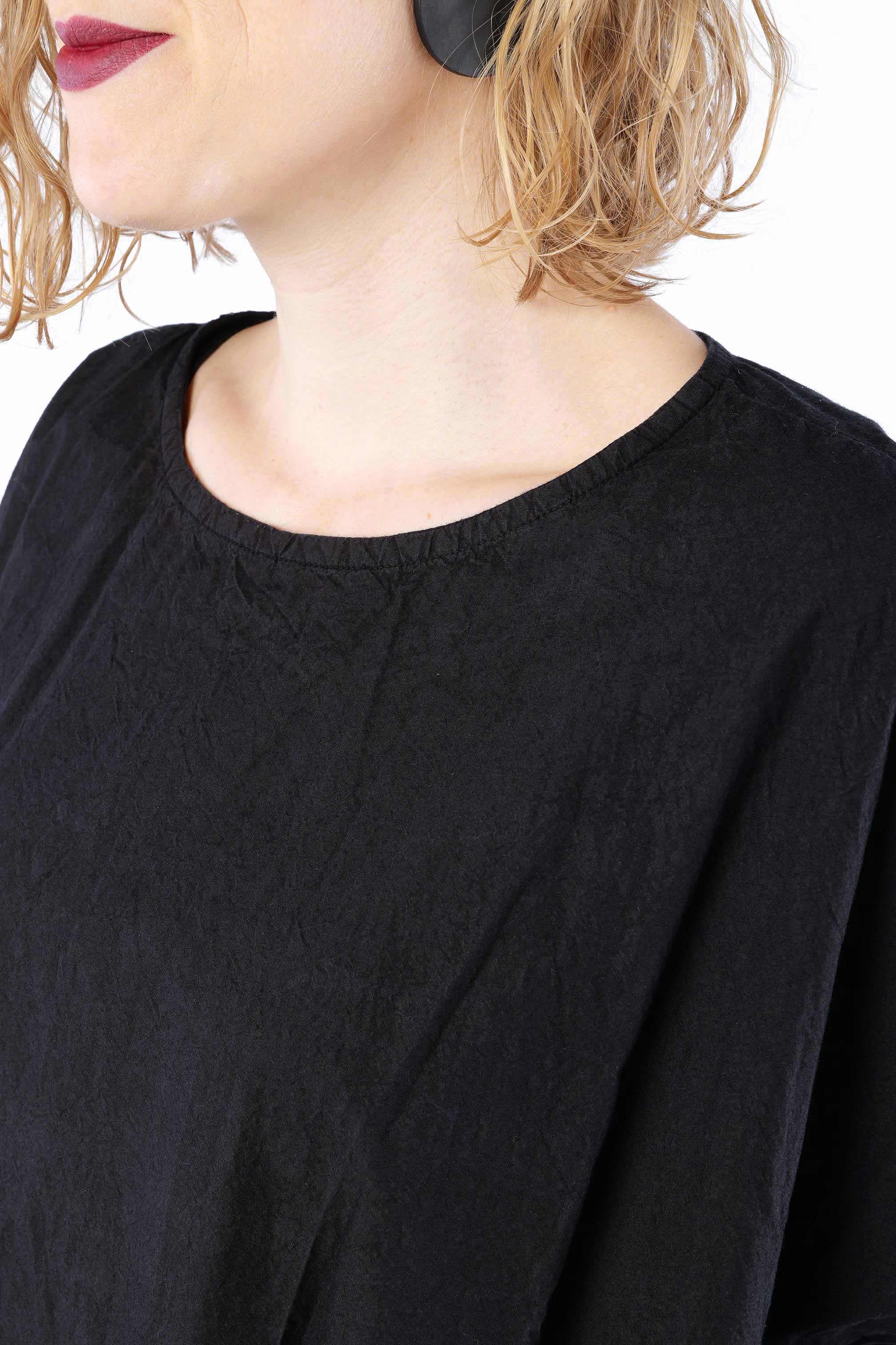 Gerüschtes oversize Kleid - Schwarz - Formwertig