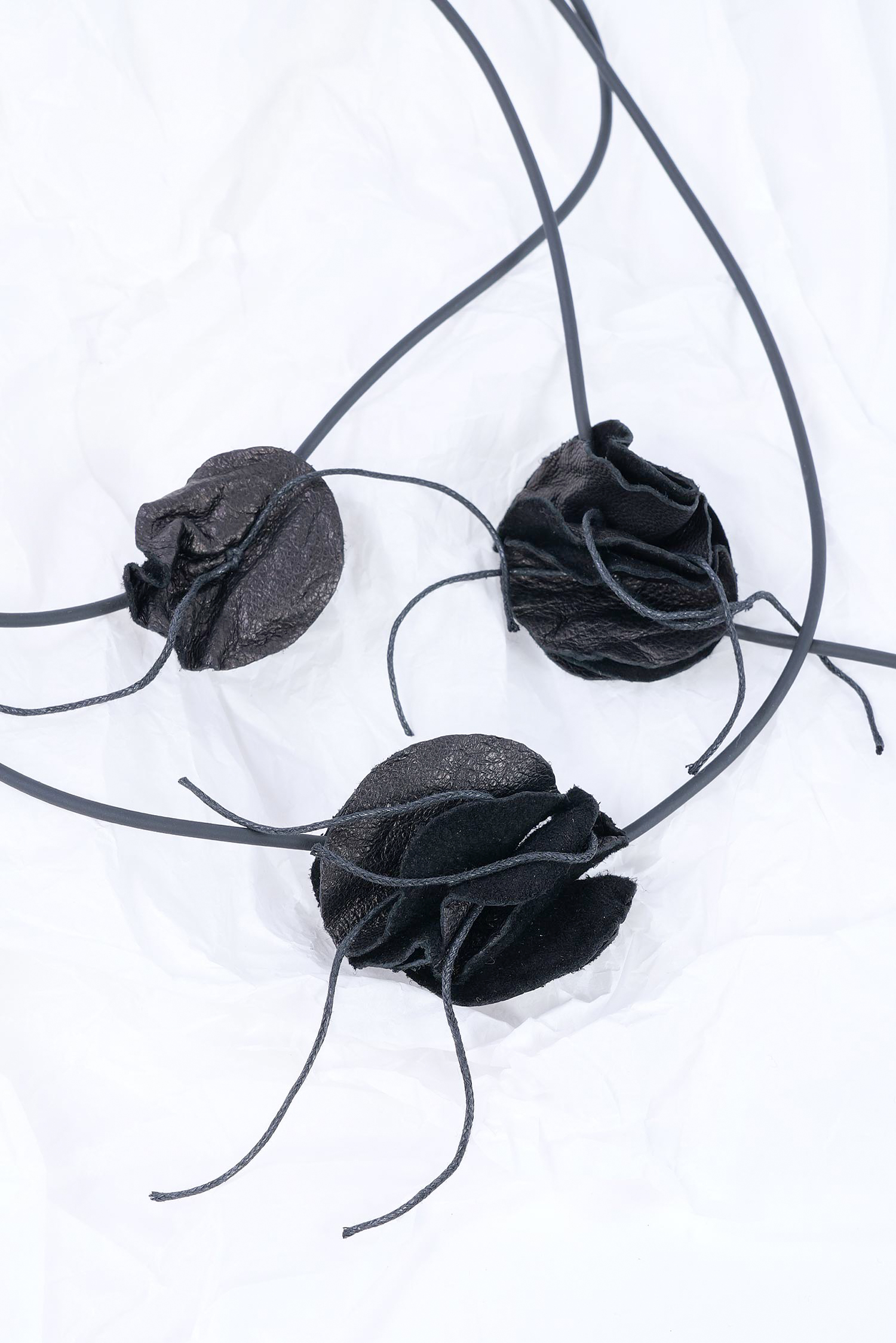 Blüten Kette - Schwarz - A.Bisco