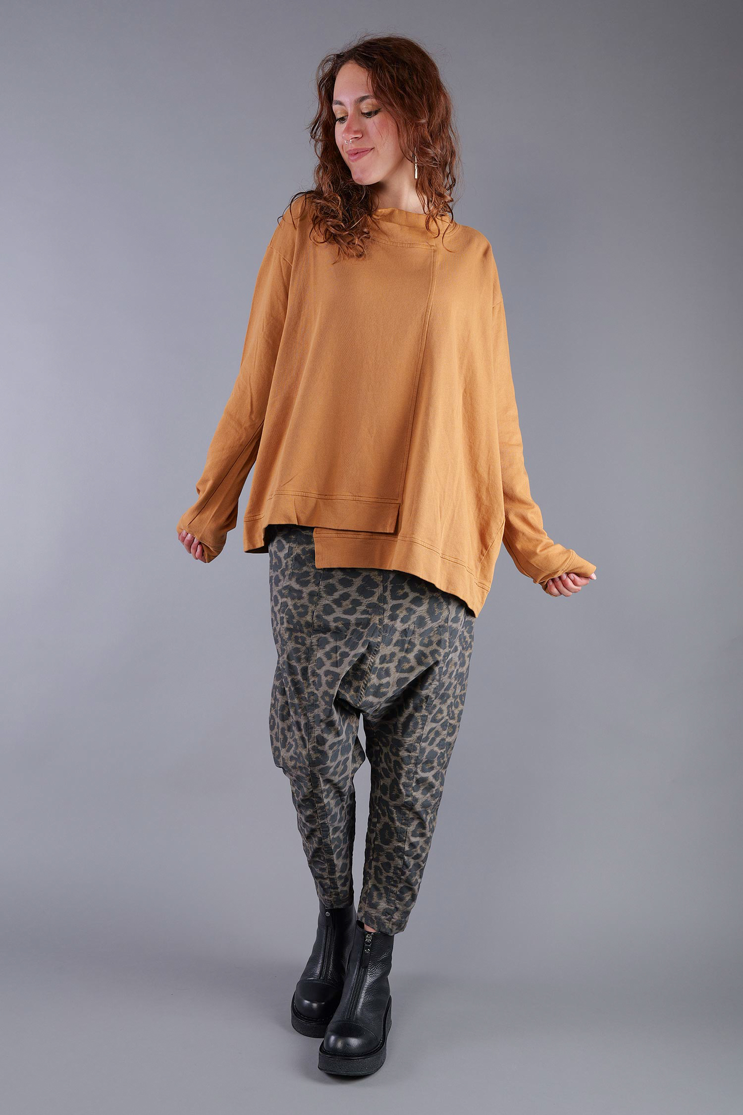 Asymmetrischer Sweater - Bronze - 2263290501