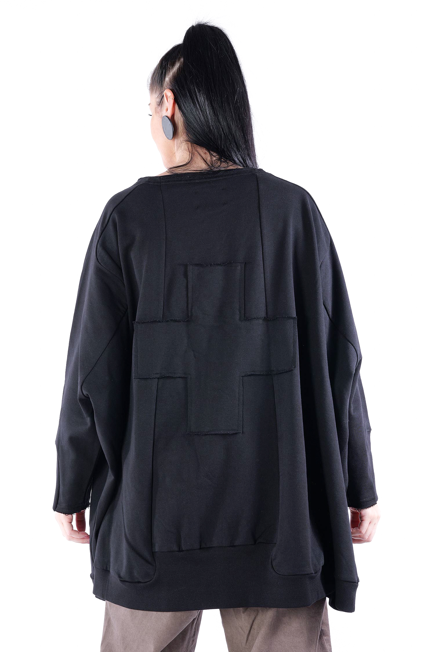 Langer Sweater mit Plus - Schwarz - 2081
