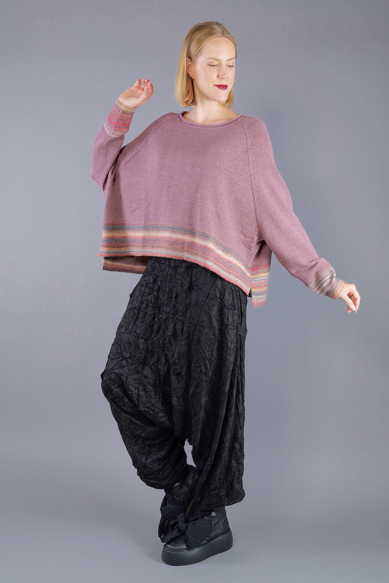 Oversized knitted pullover - Crystal stripe - 2263720703