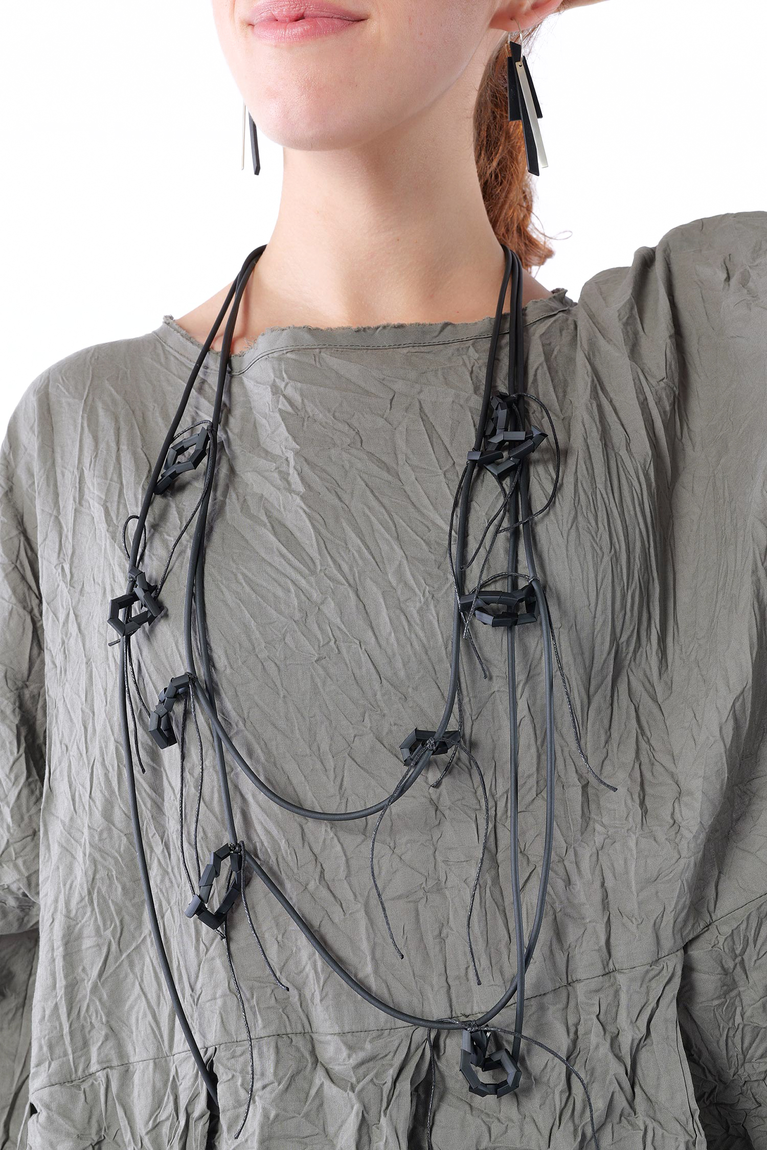 Decorative necklace - black - A.Lia