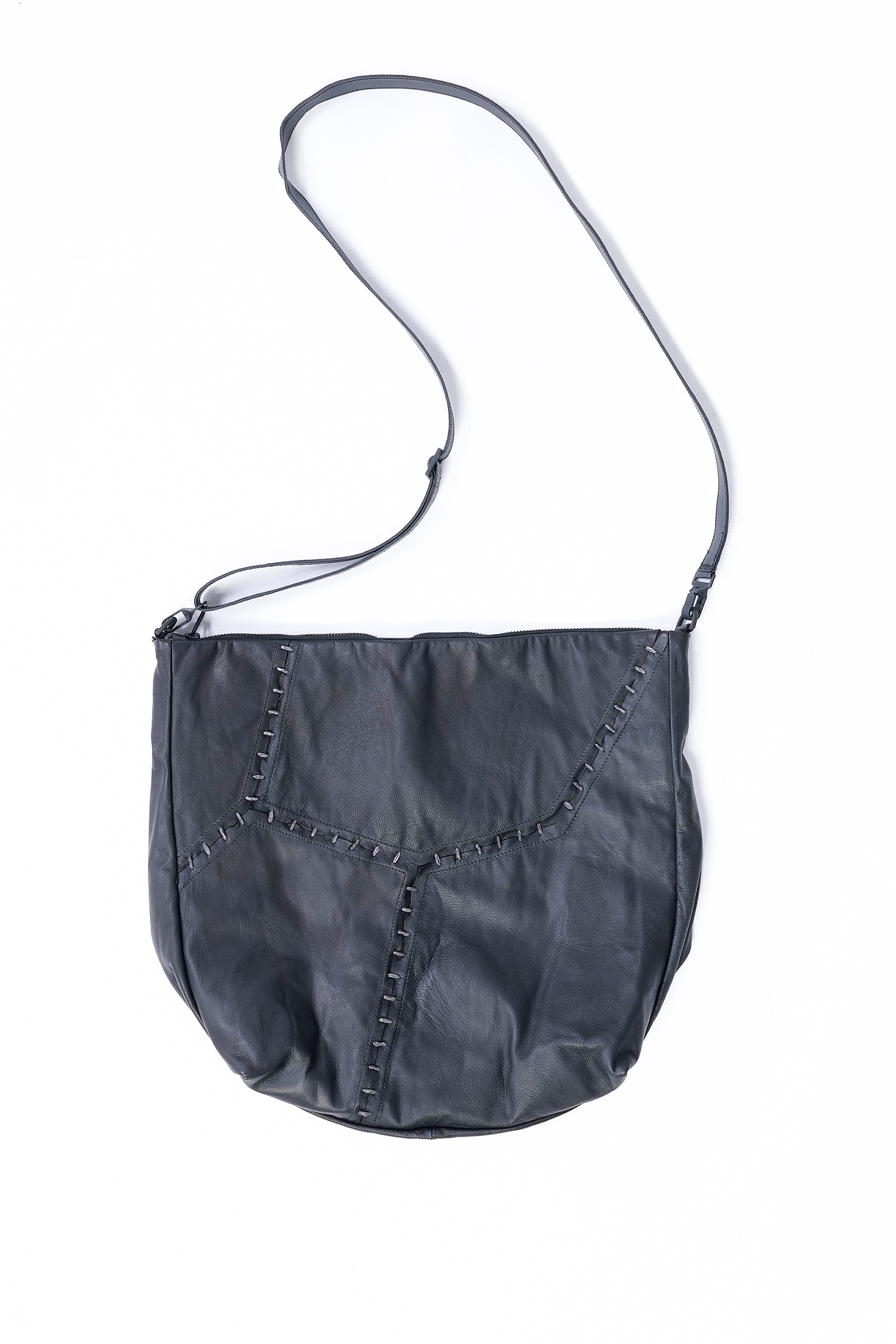 Tasche mit Ziernähten - Schwarz - M.Orsio