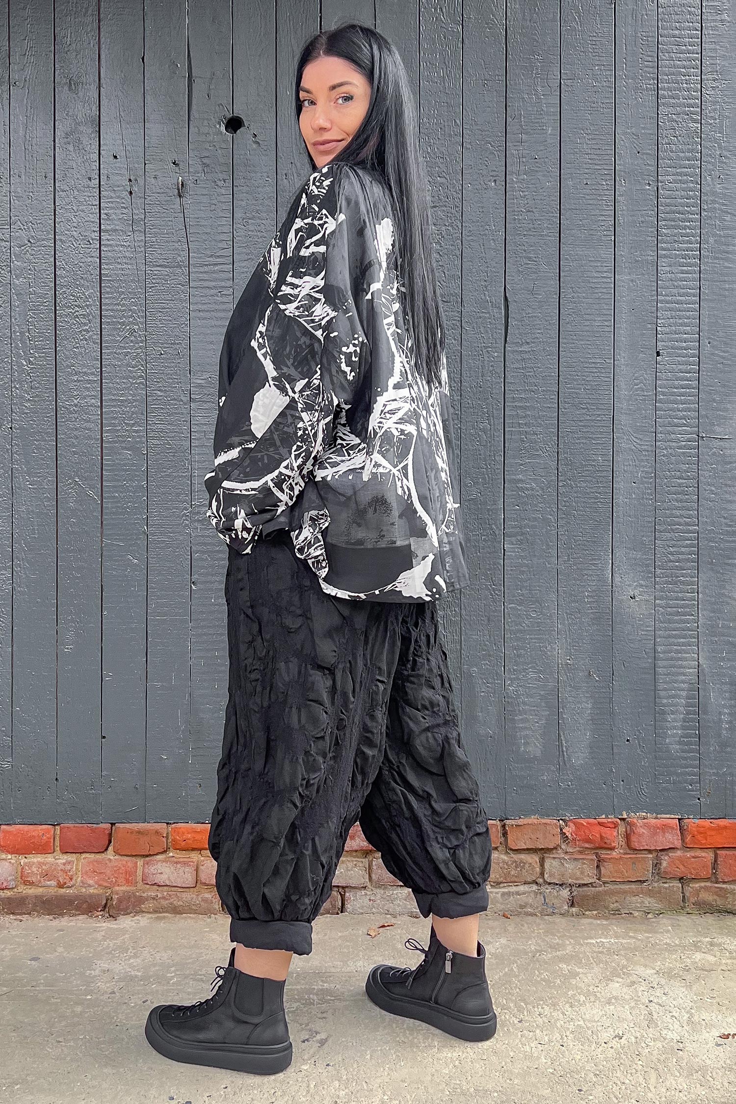 Oversize Bluse - Black offwhite print - 2253600401