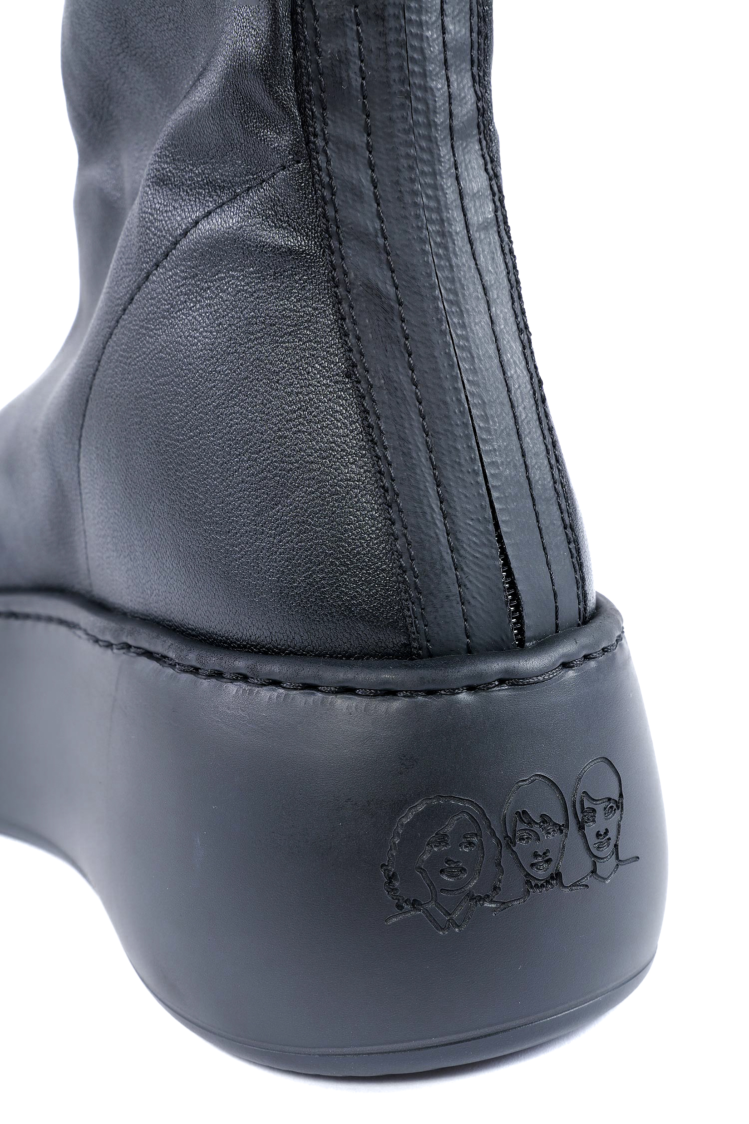Plateau Boots - Schwarz - Vibe Stretch
