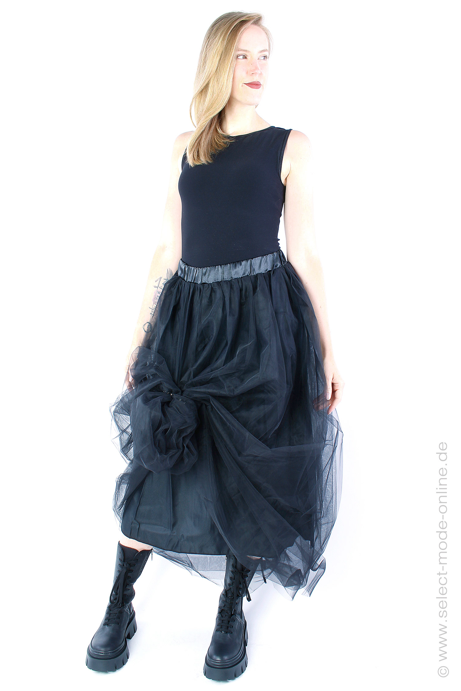 Long tulle skirt - black - 3007