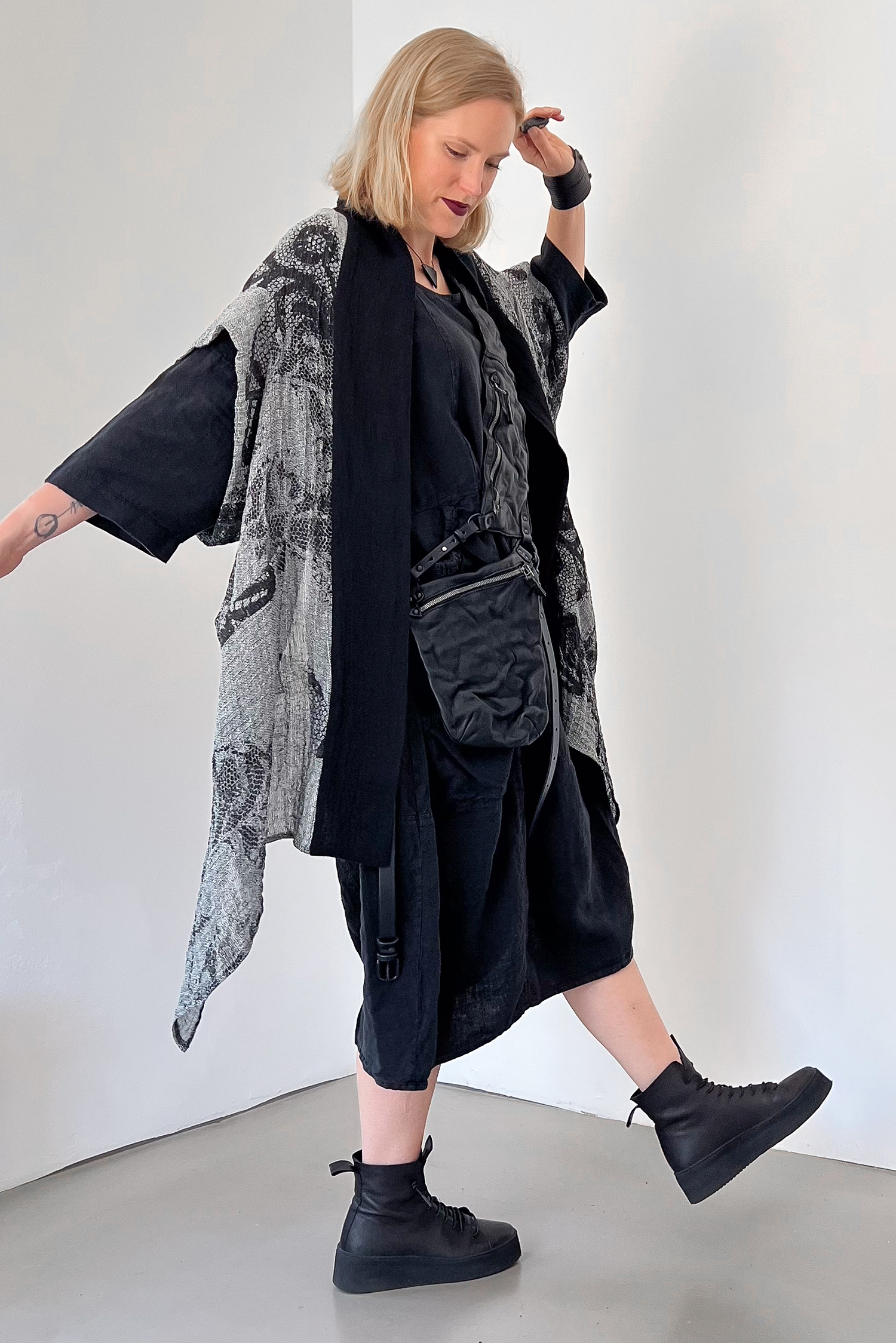 Textured linen vest - Original -  SS26-52
