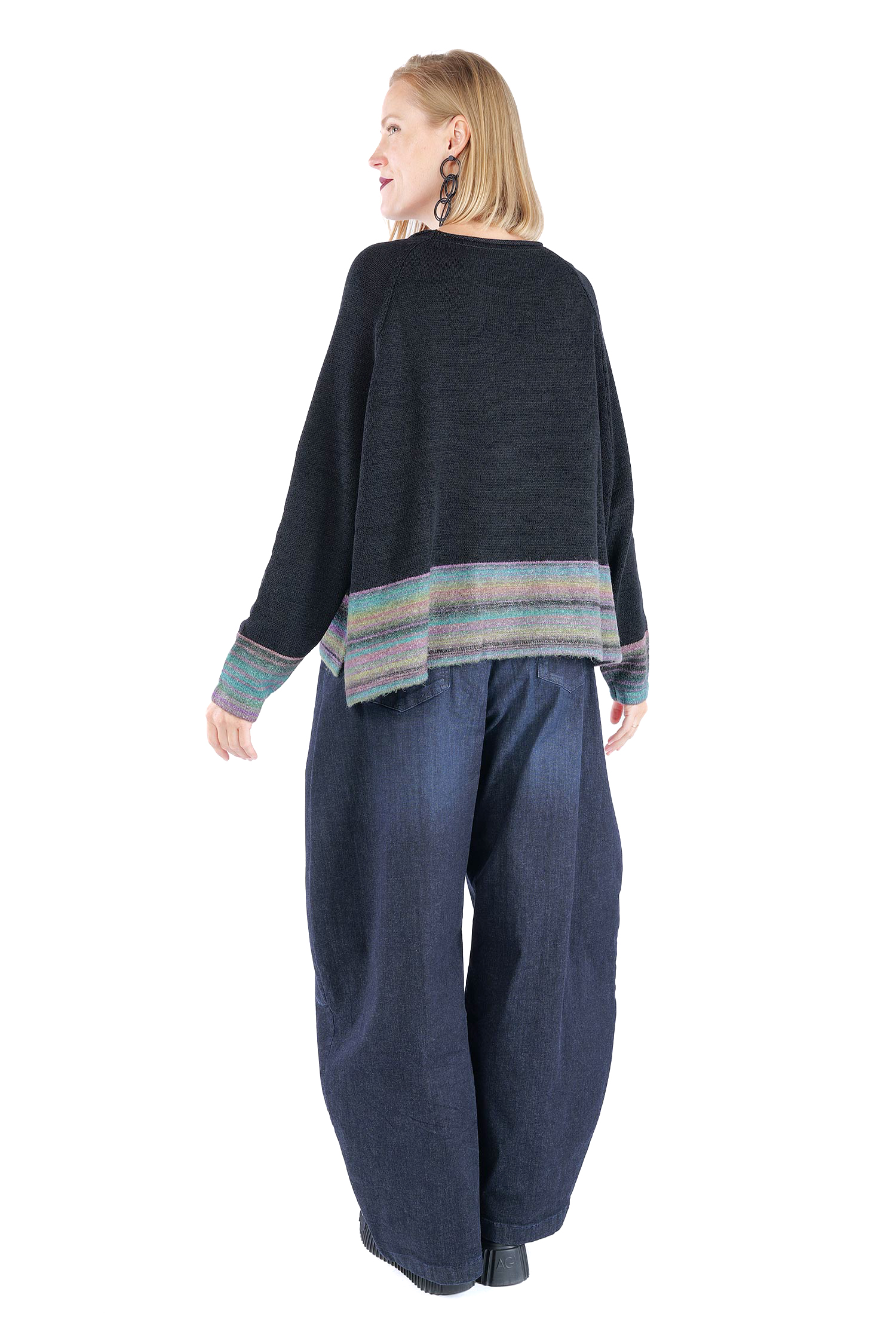 Oversized knitted pullover - Black stripe - 2263720703
