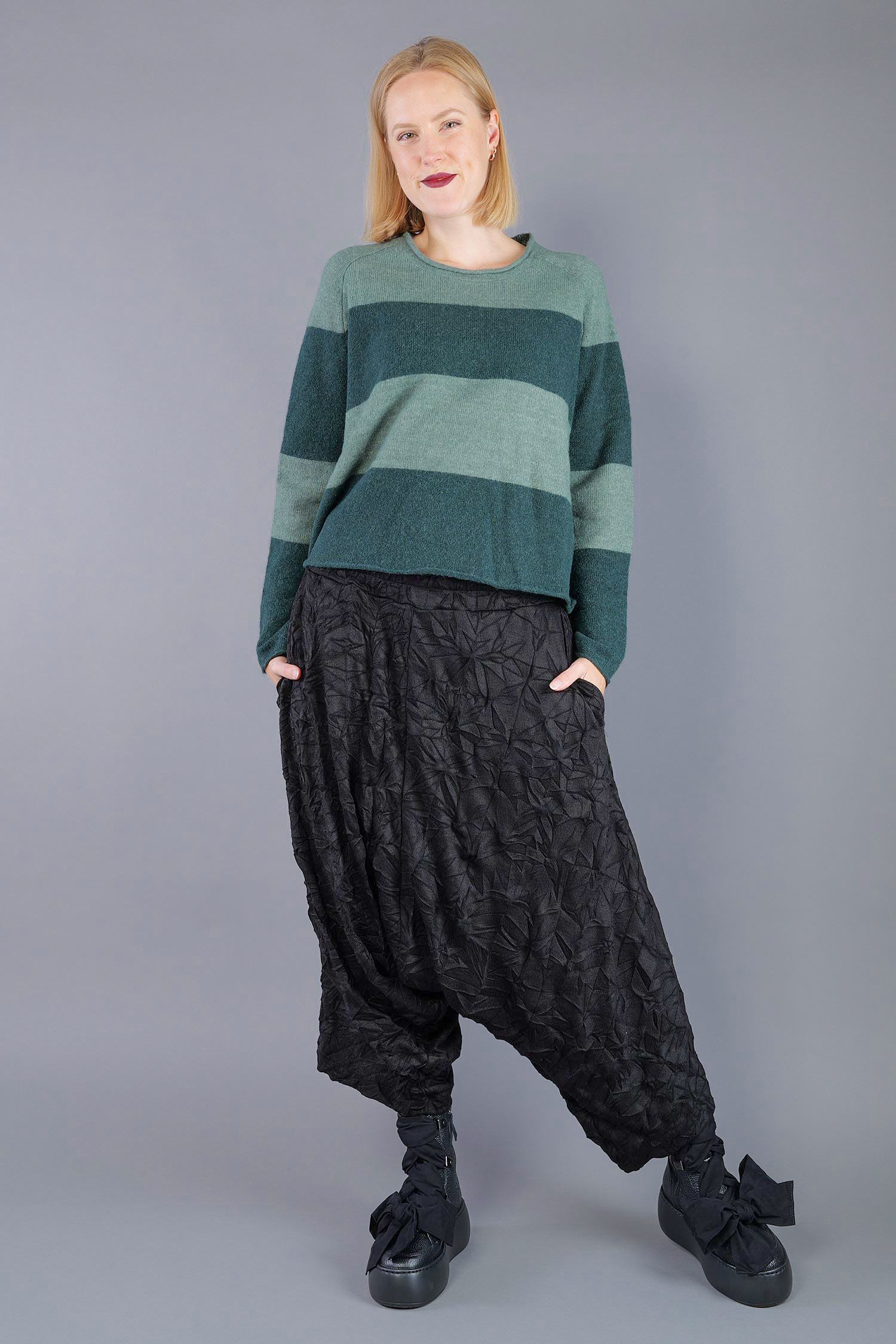 Knitted pullover - Forest park - 2263480704