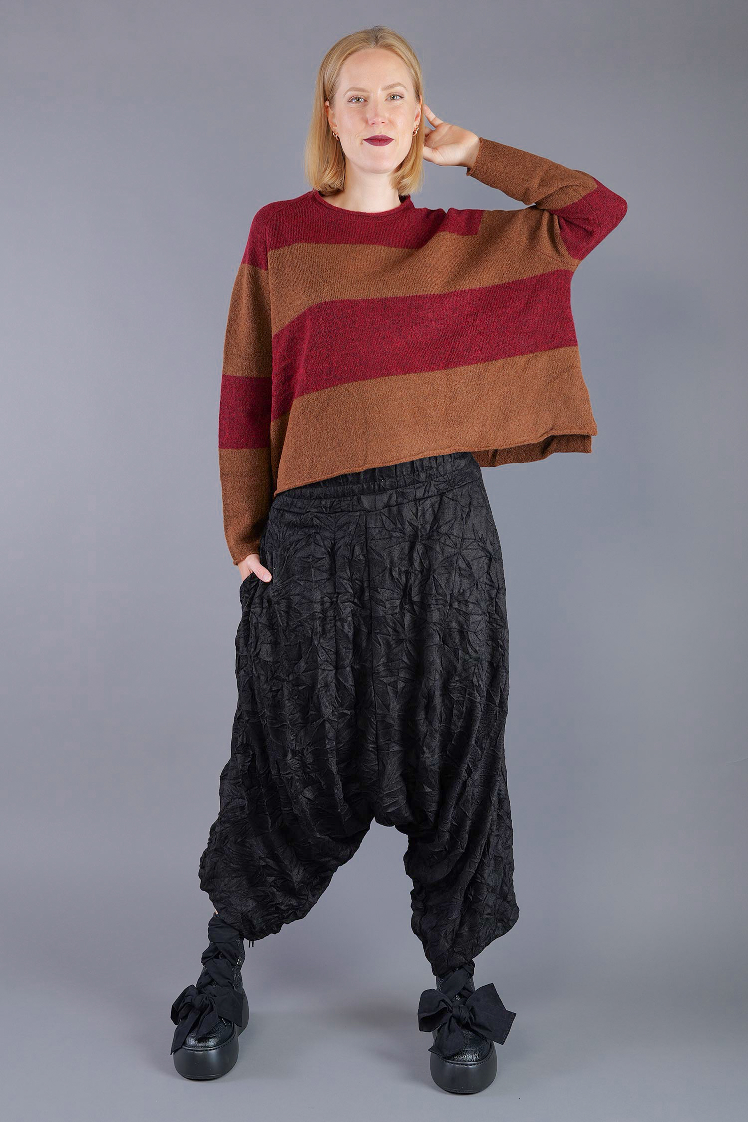 Knitted pullover - Bronze lava - 2263480704