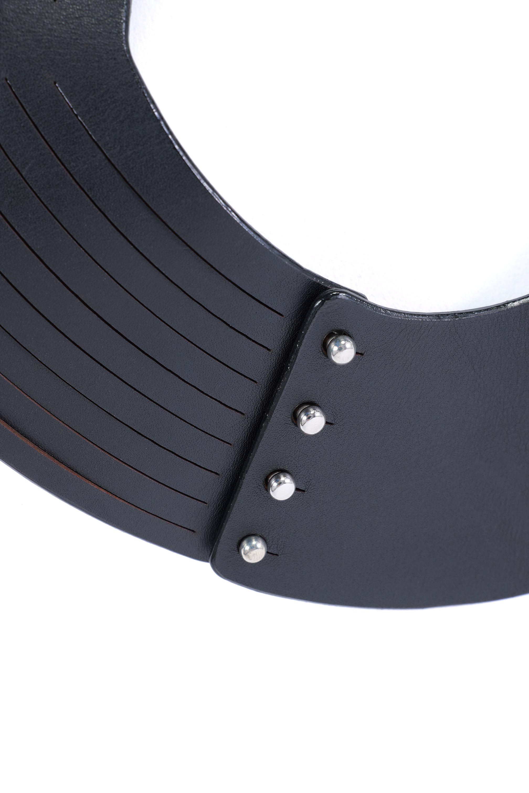 Leather necklace - black - NE15
