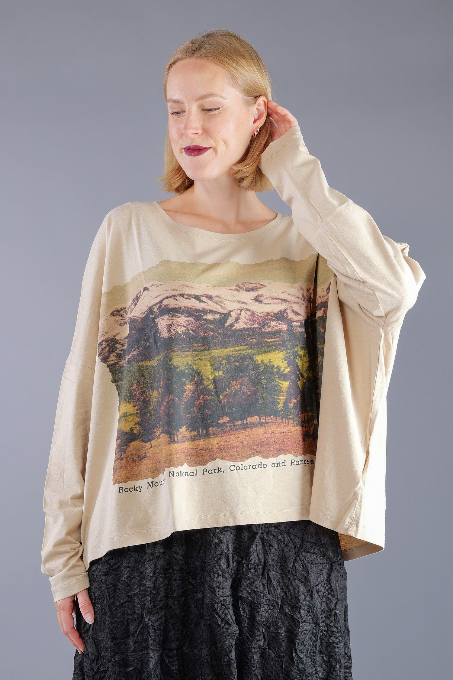 Oversized pullover with print - Forest print - 2263390503
