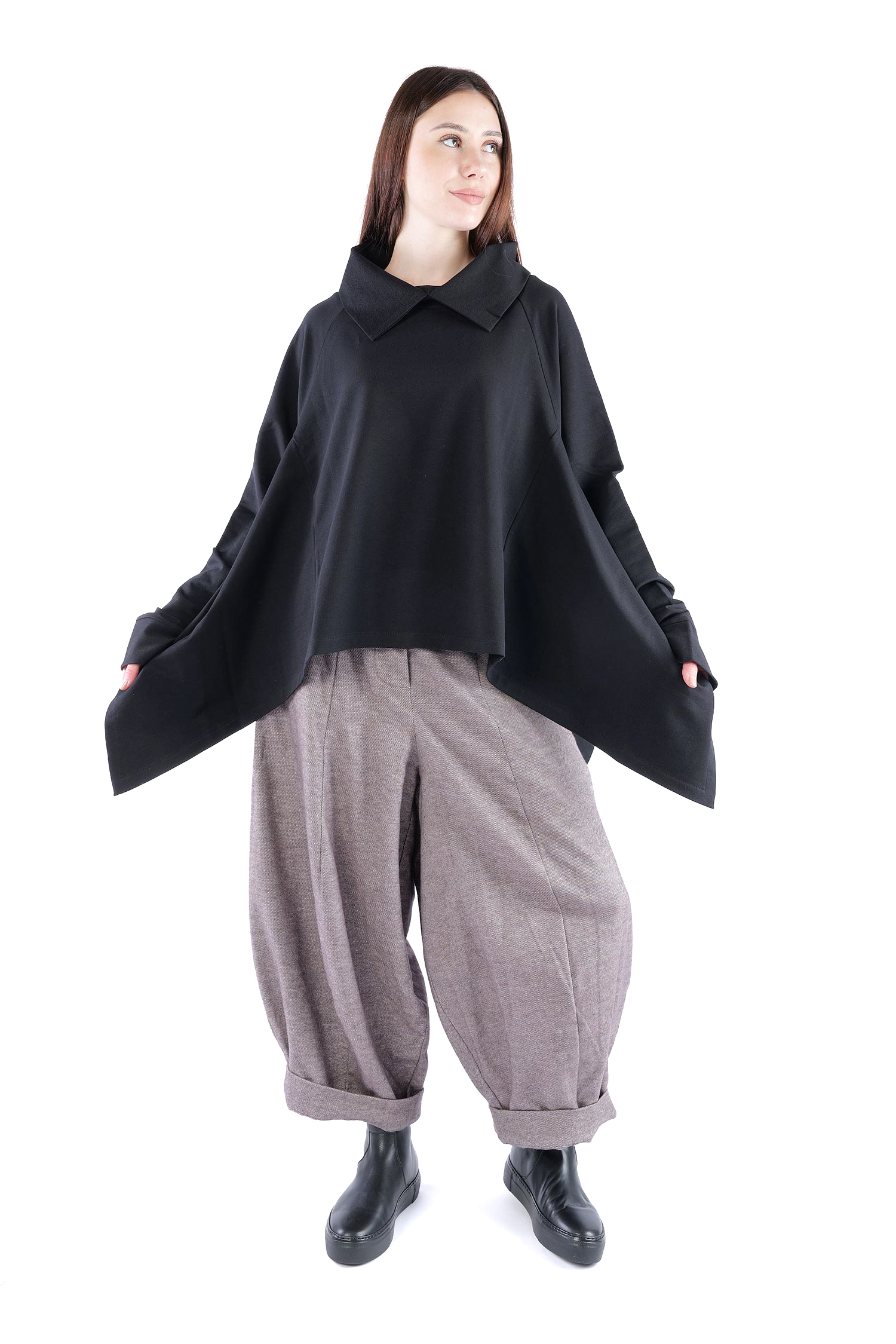 Asymmetrischer Pullover - Schwarz - 26.2-KHF112