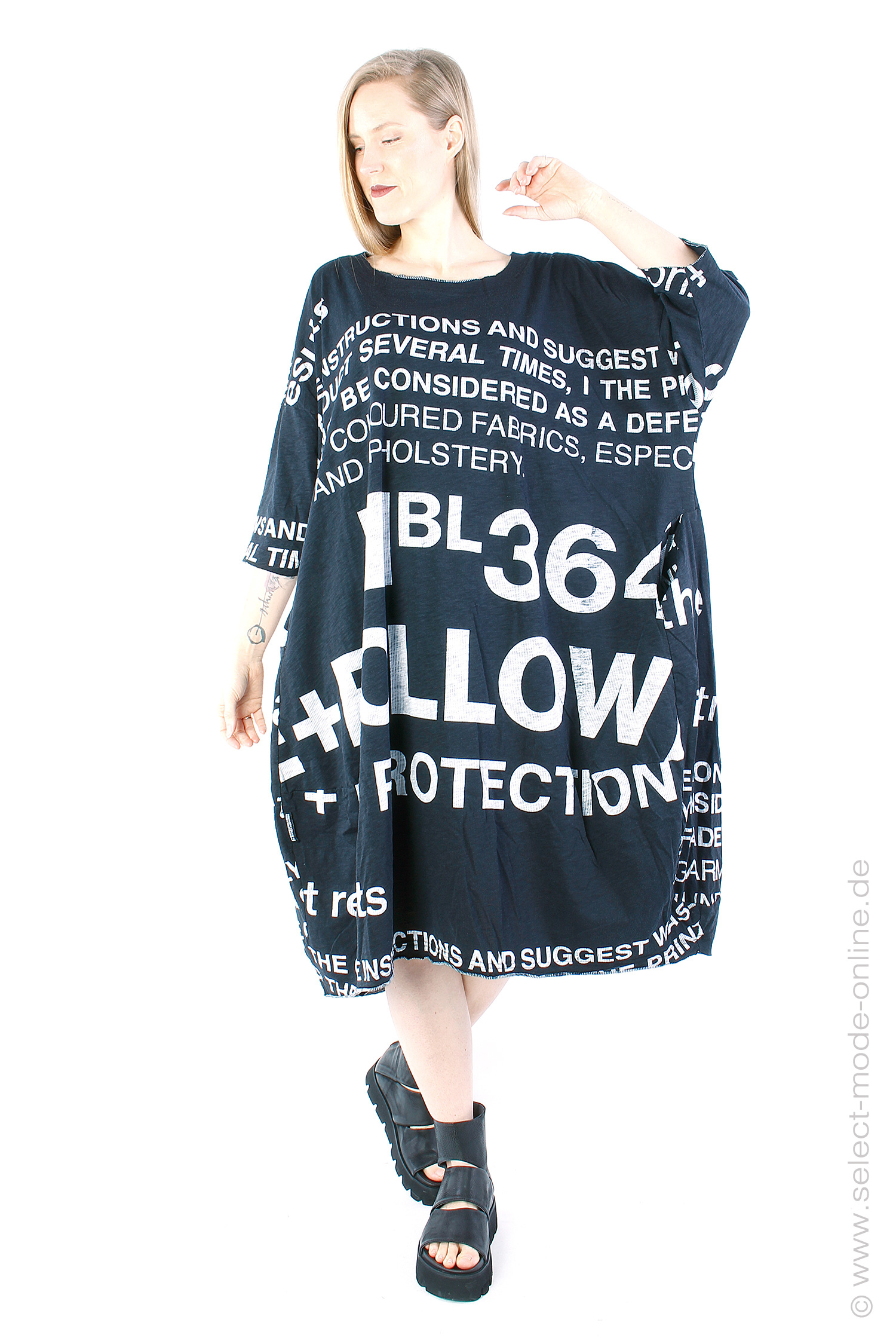 Oversize Kleid - Black Print - 1243640903