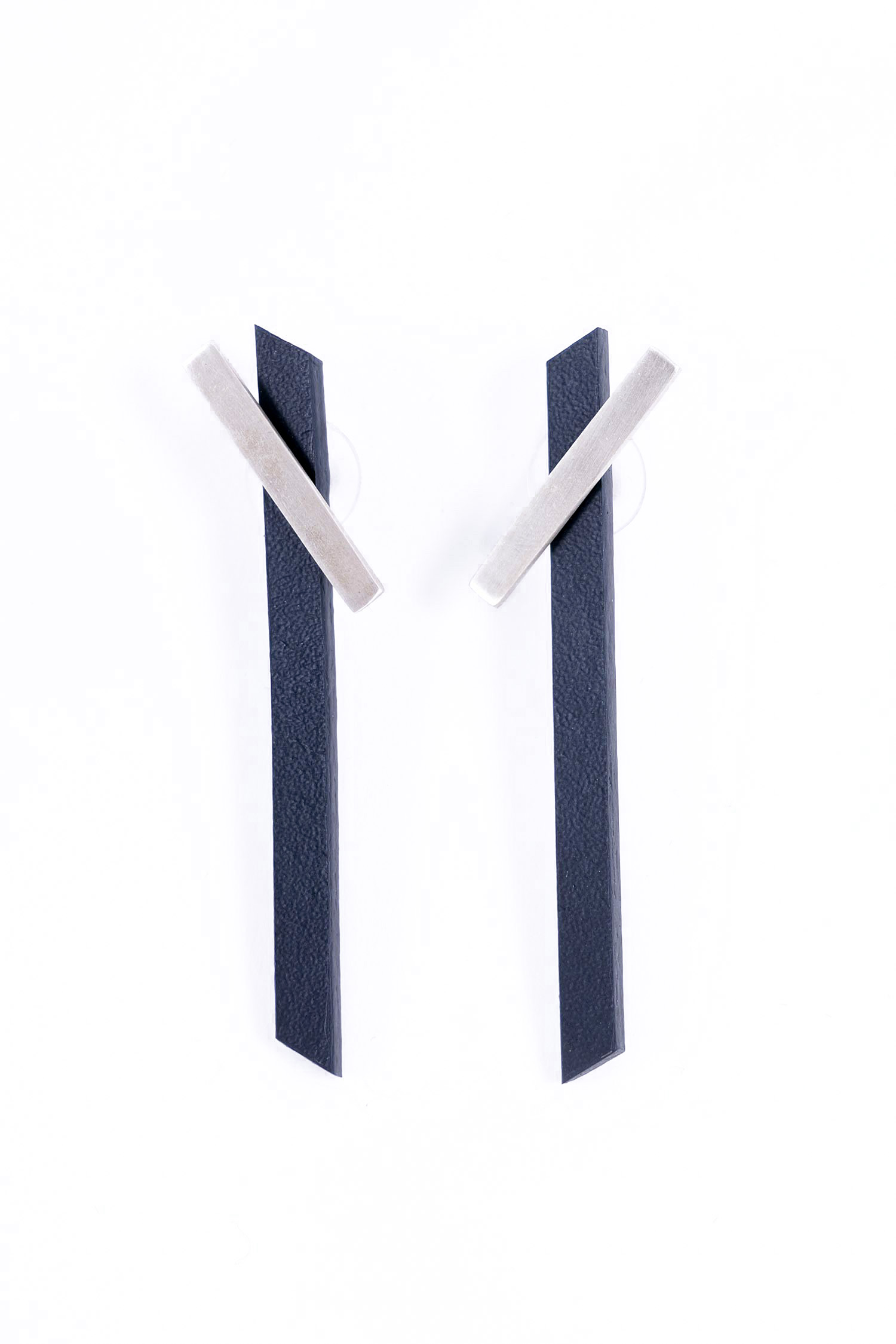 Silber Ohrringe - Liberta_Bar _S_Line earrings - Schwarz / Silber