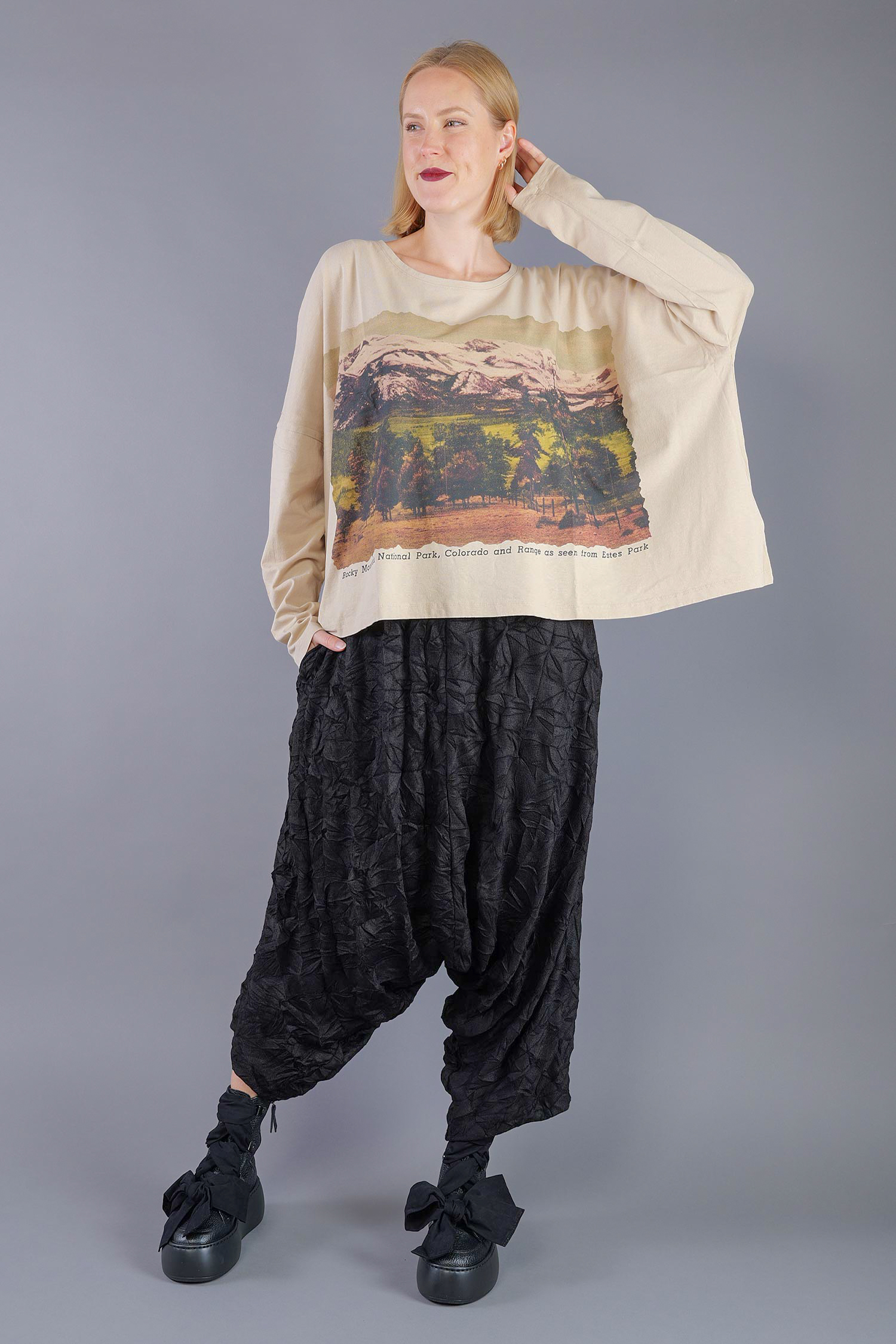 Oversized pullover with print - Forest print - 2263390503