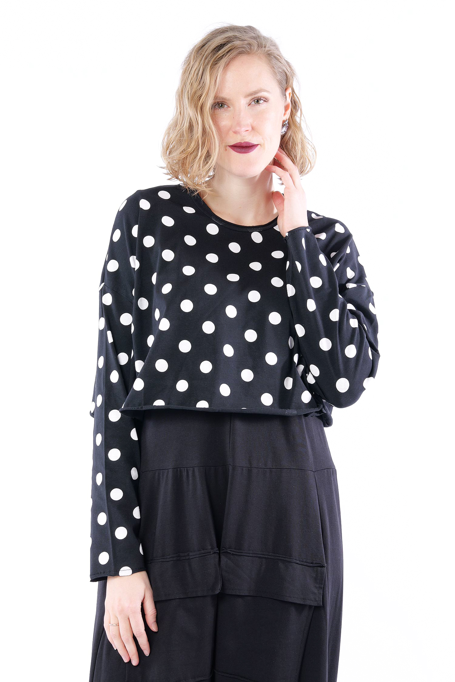 Kurzer Pullover - Black white dots - 5080