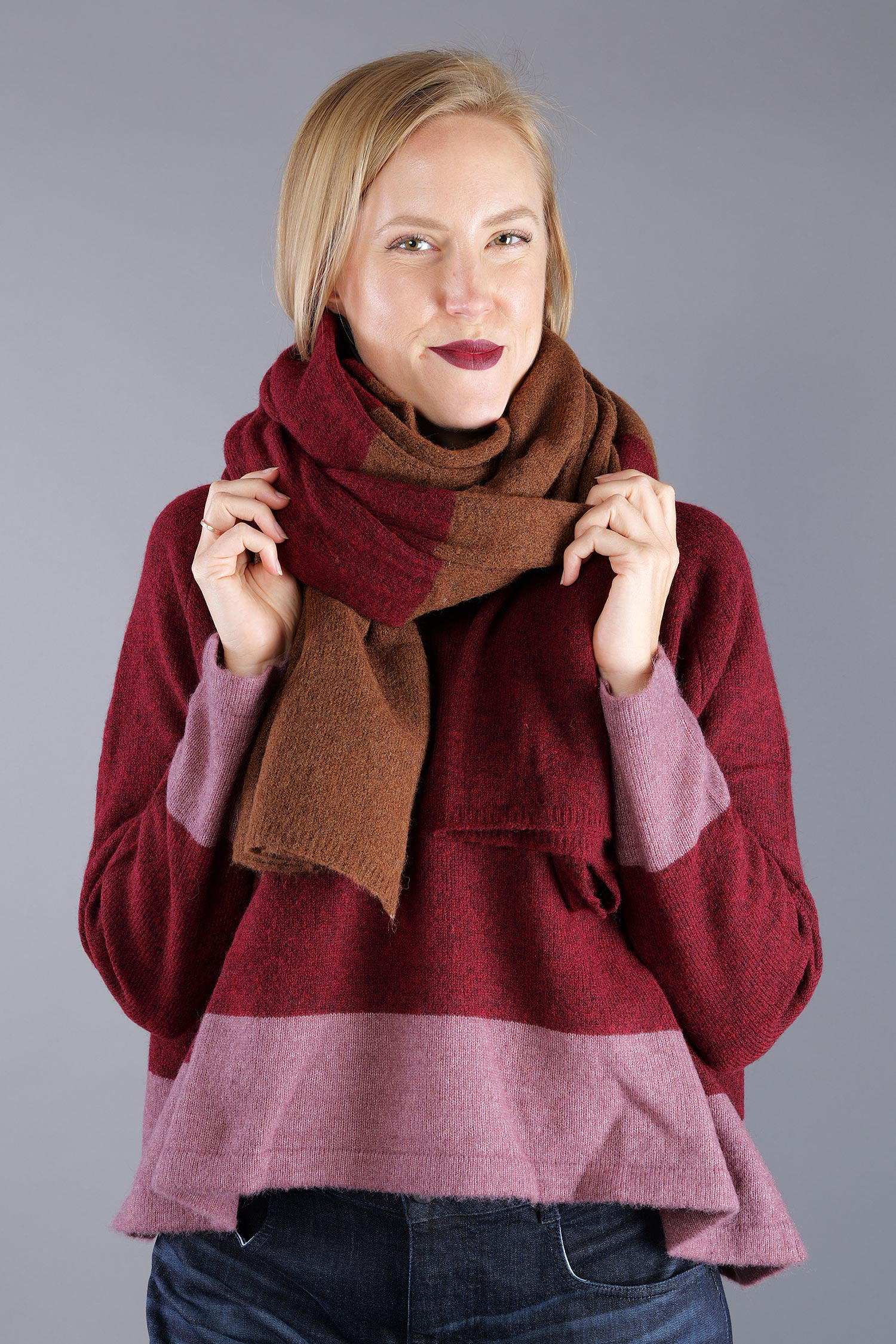Knitted scarf - Bronze lava - 2263487705