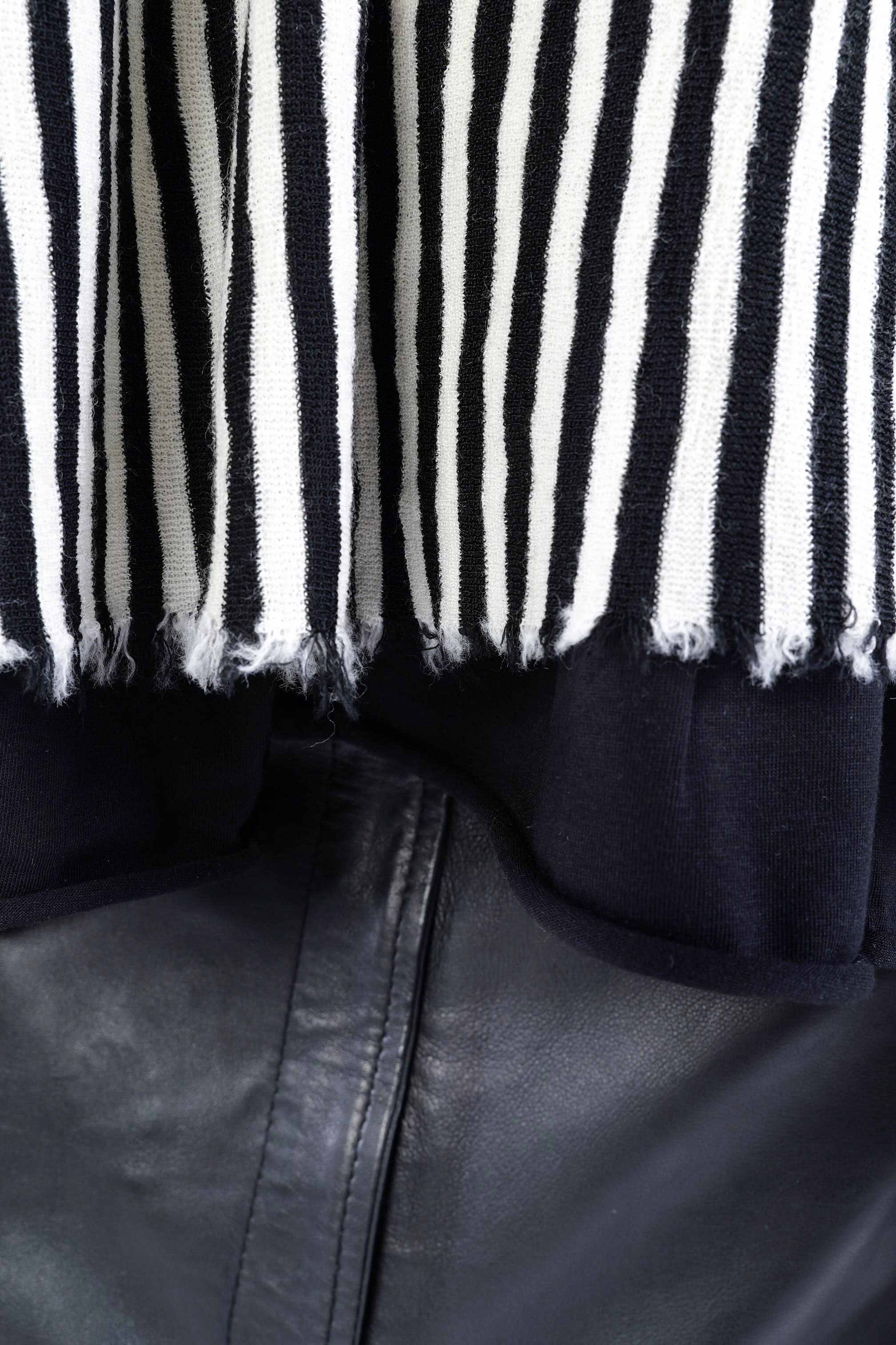 Merino poncho - White-black - 1001