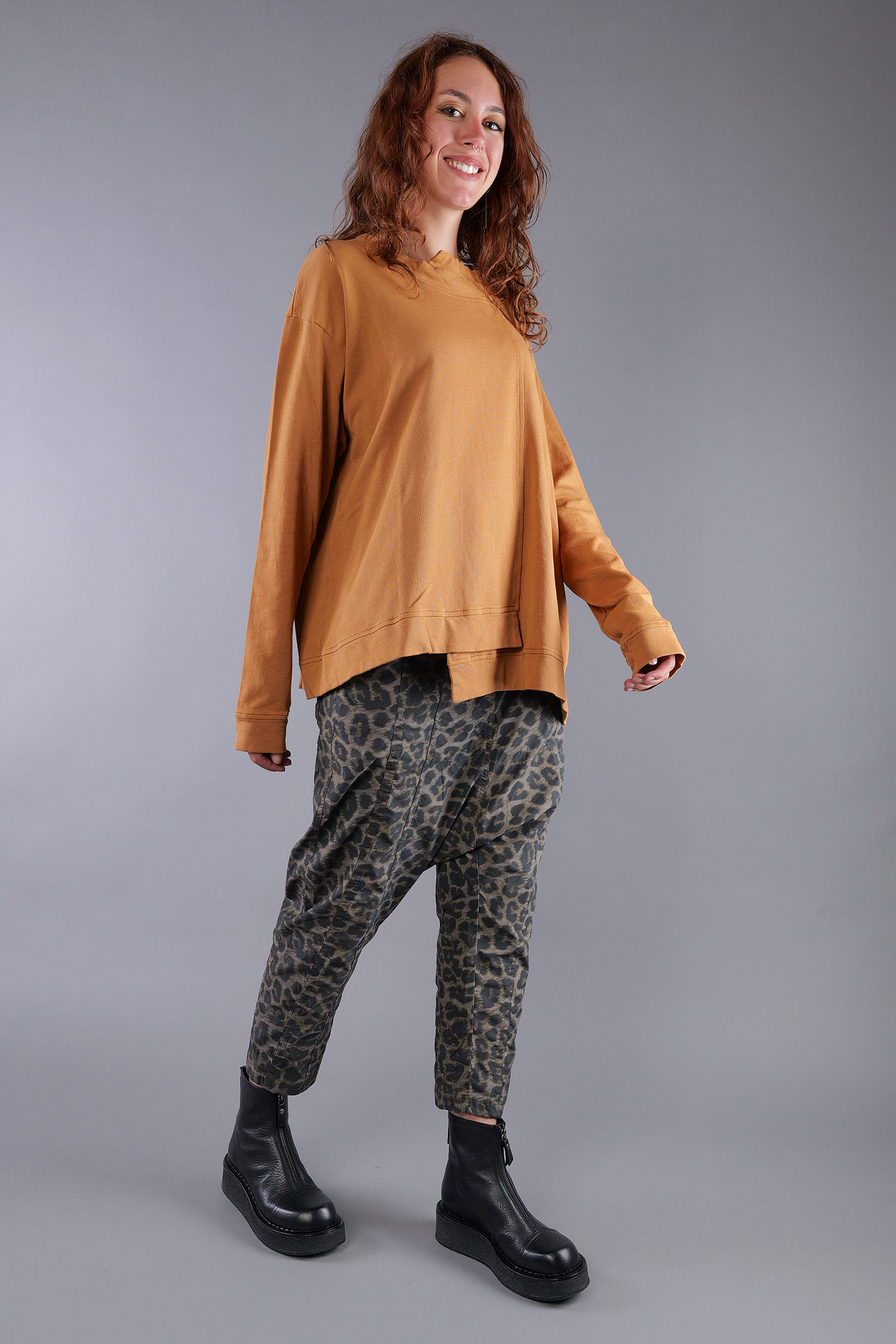 Asymmetrischer Sweater - Bronze - 2263290501