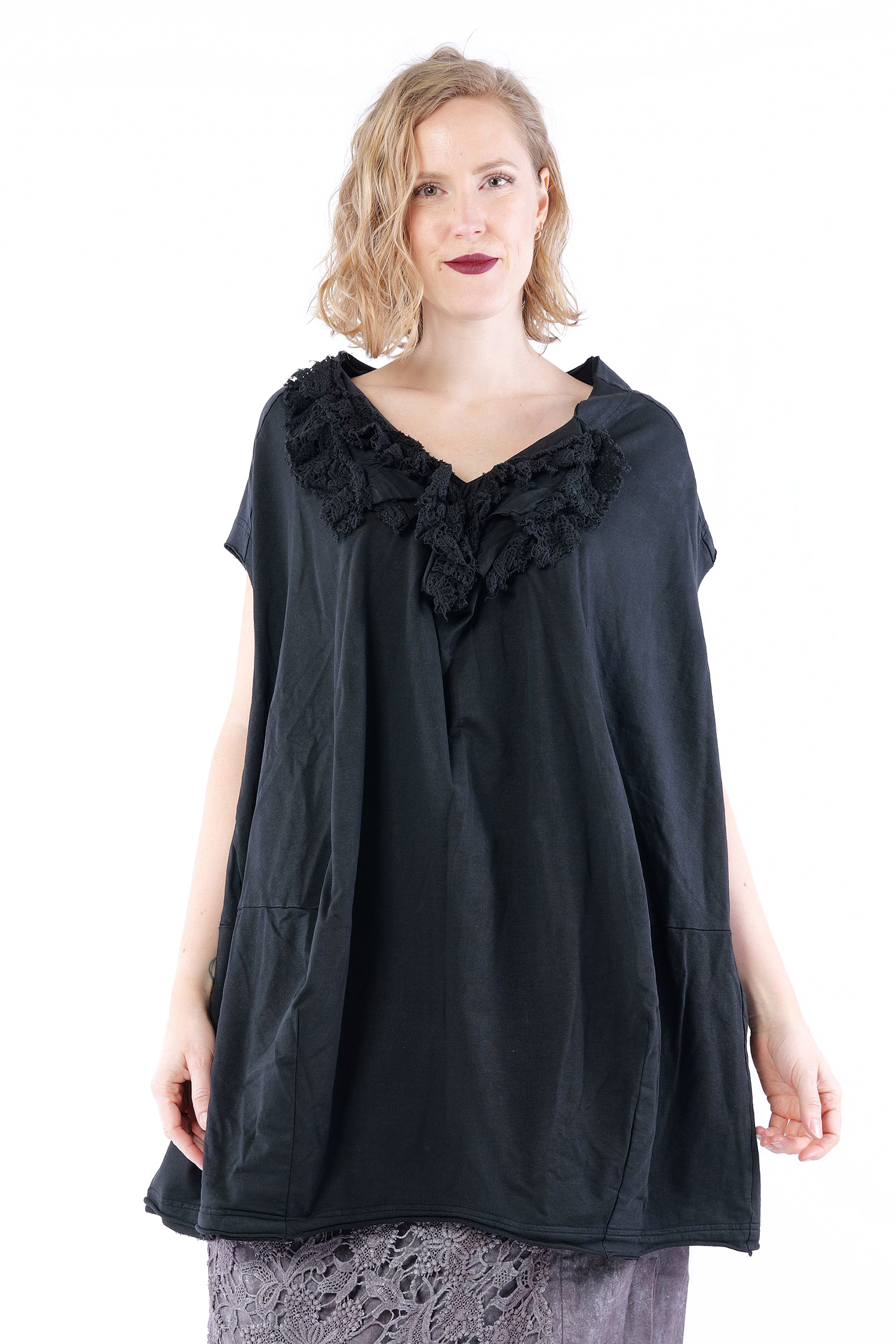 Sweattunika mit Spitze - Black gloss - 1262281916