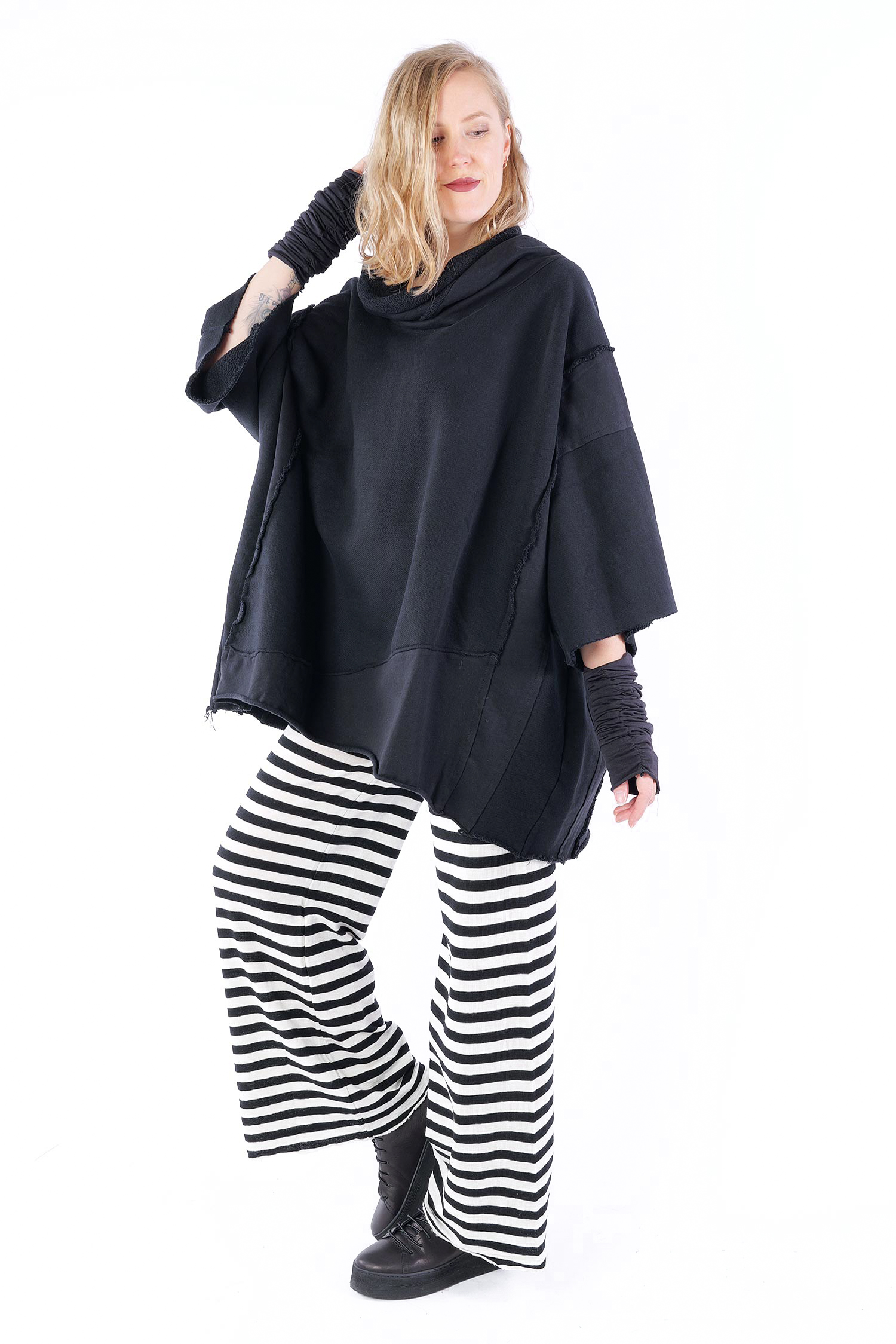 Sweatshirt + Stulpen - Schwarz - 25585