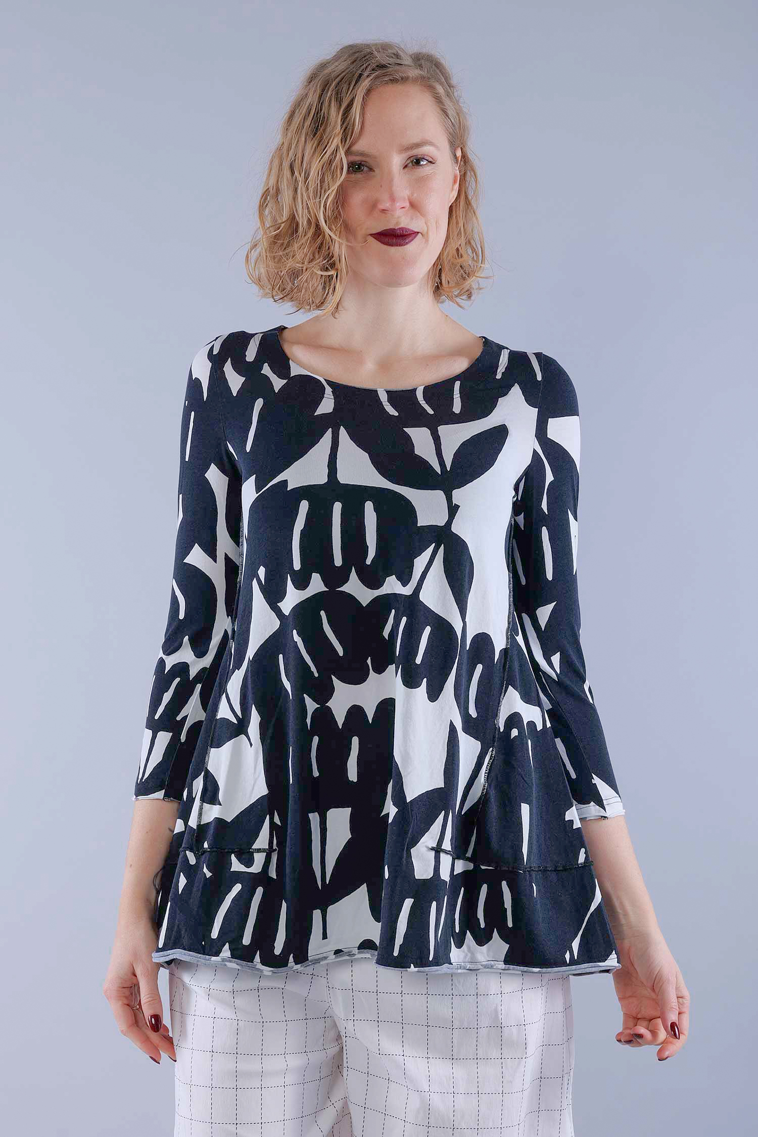 Bell-shaped top - Black print - 1263470501