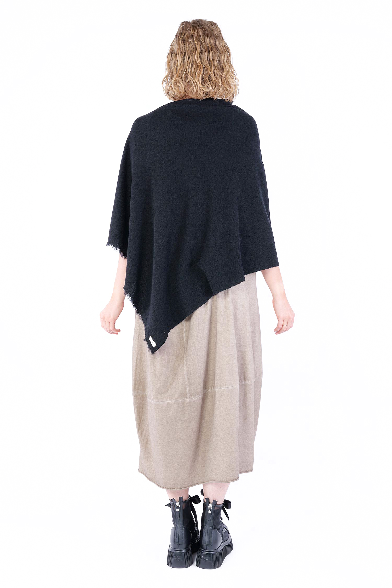 Merino poncho - Black - 1001