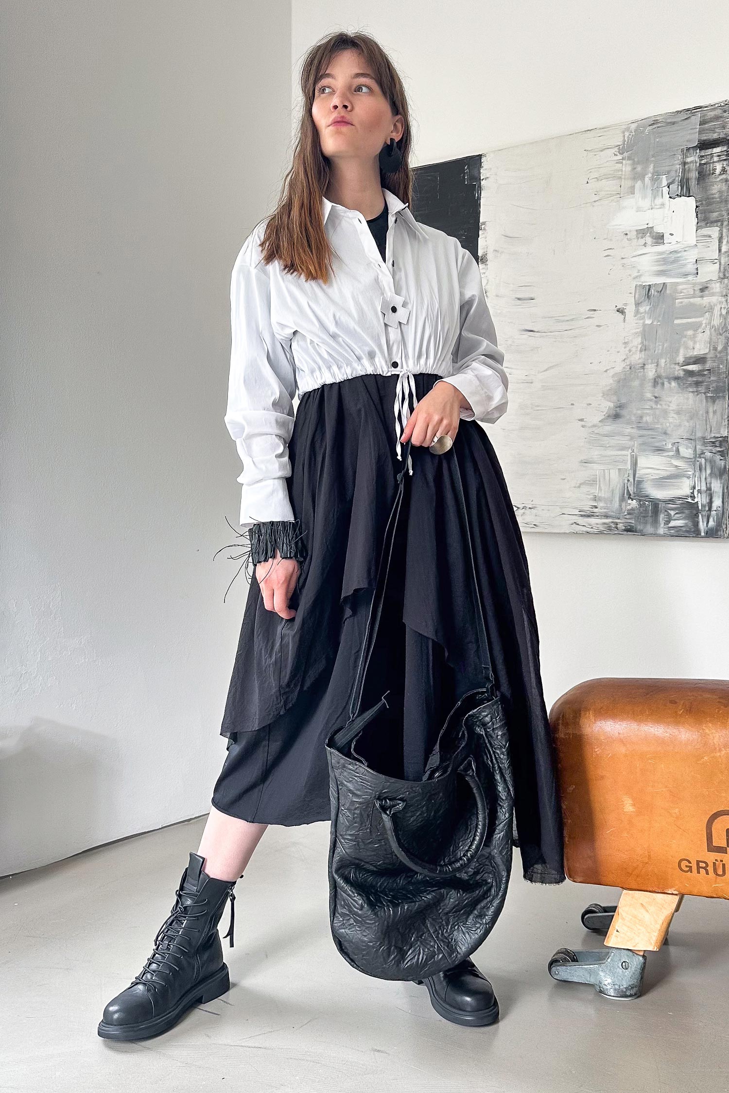 Kurze Stretchbluse - White print - 4032