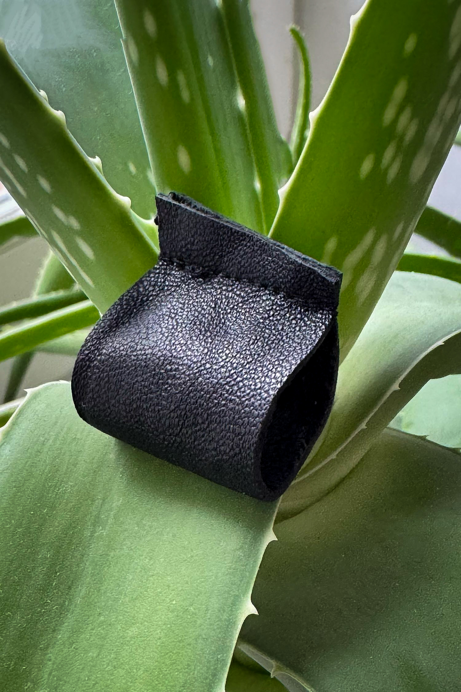 Leder Ring - schwarz - Dyno S