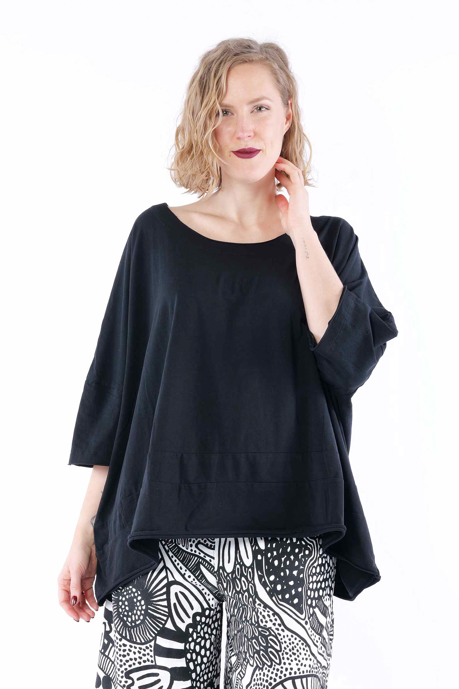 Oversize T-Shirt - Schwarz - 1263470531