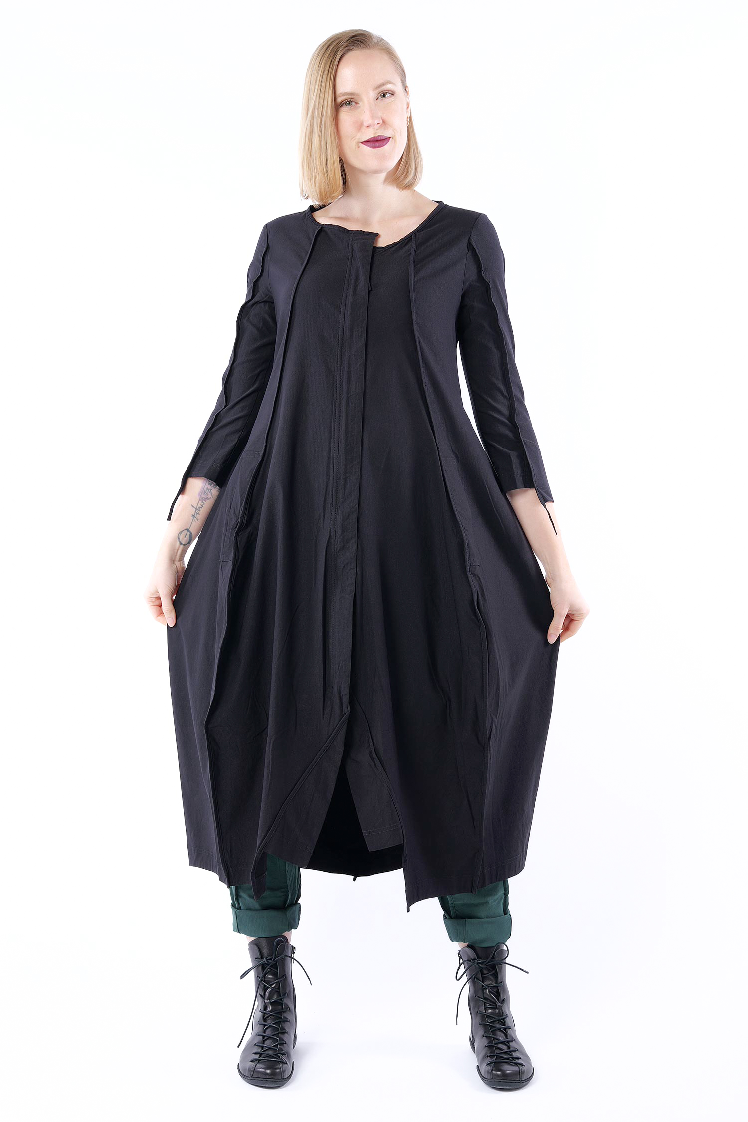 Tulpiges Stretchkleid - Schwarz - 1263220903