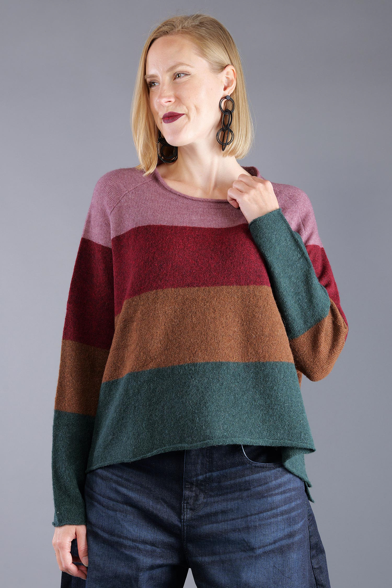 Knitted pullover - Fantasy - 2263480704