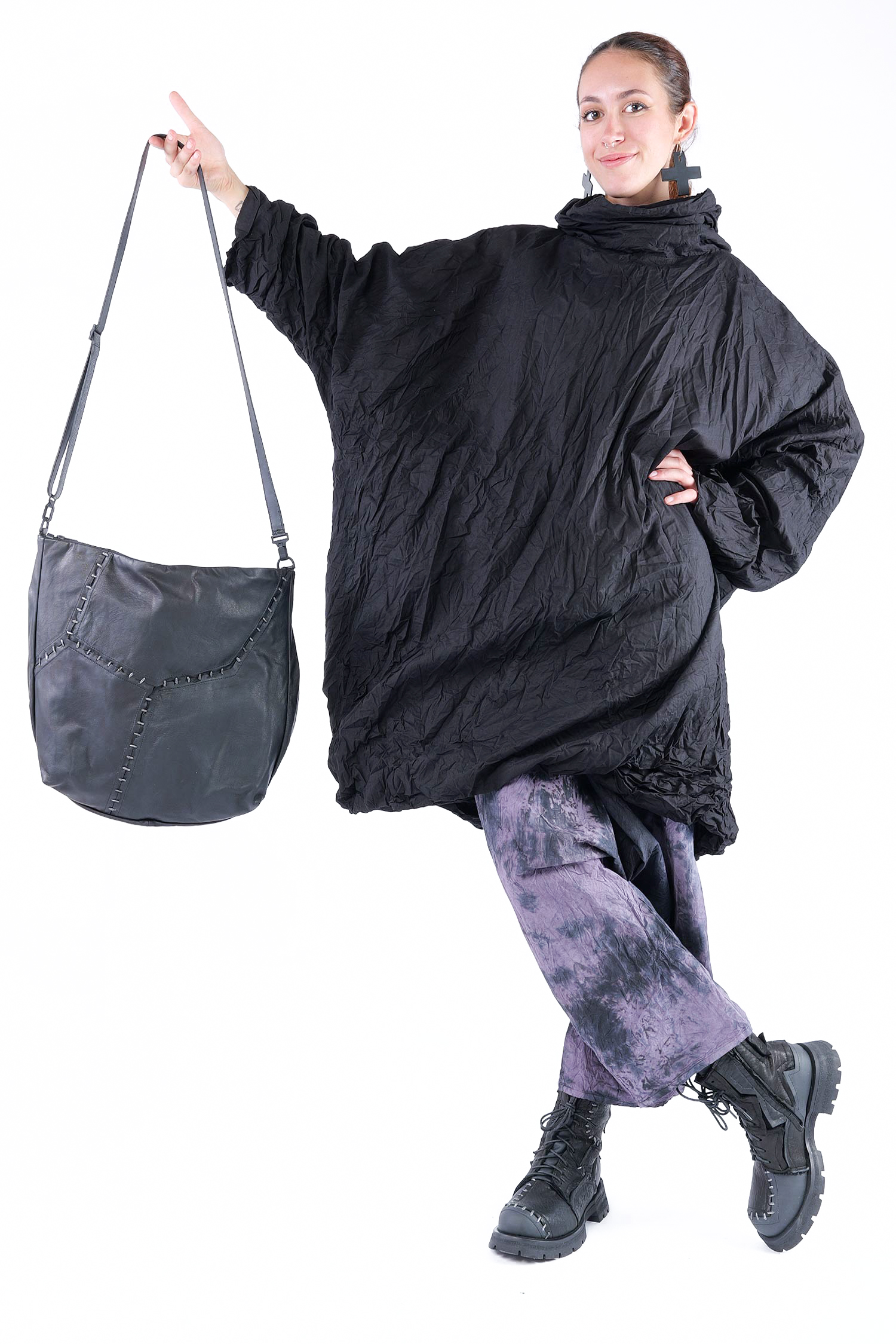 Tasche mit Ziernähten - Schwarz - M.Orsio