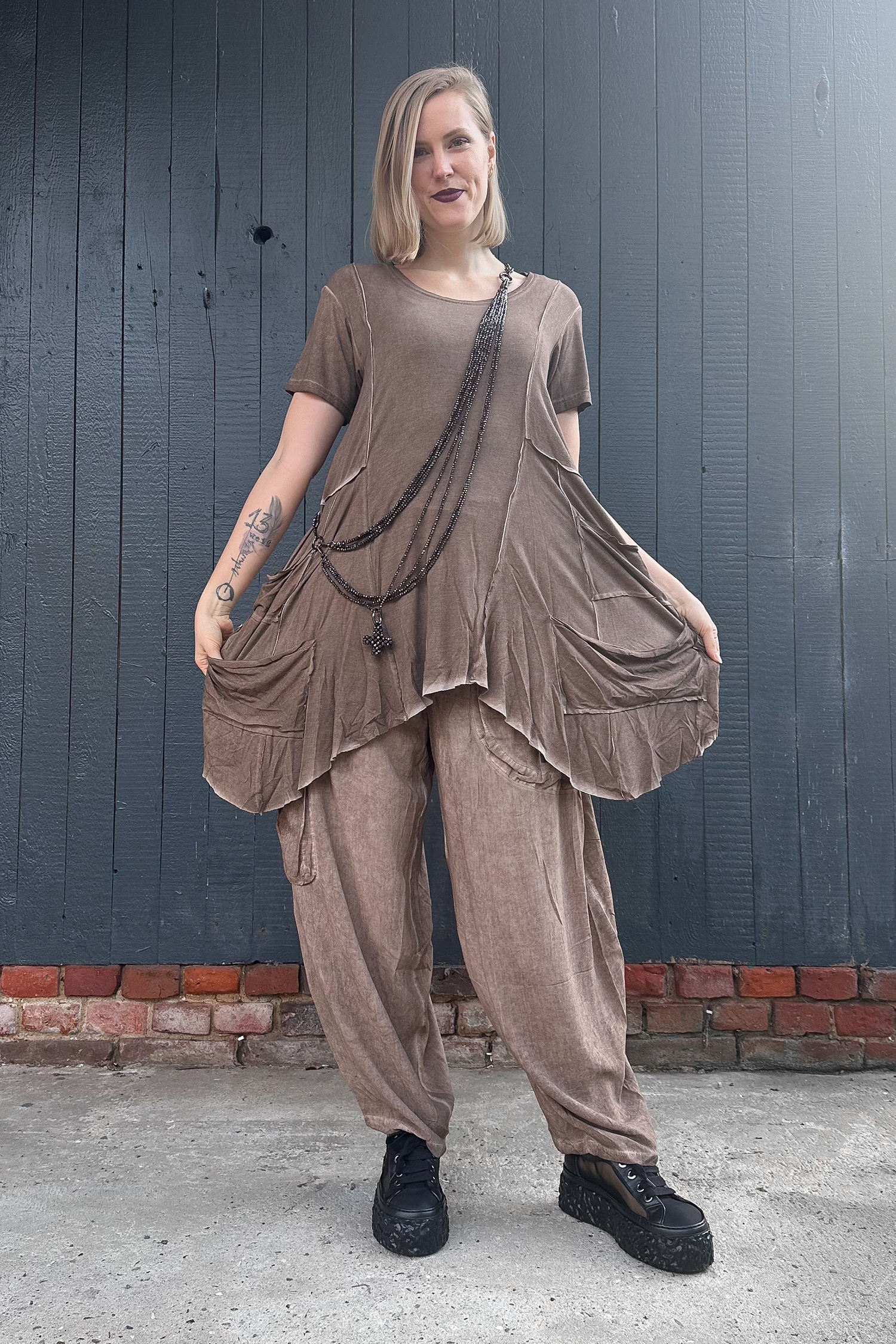 T-shirt with pockets - Brown - 26039 (2611041039)