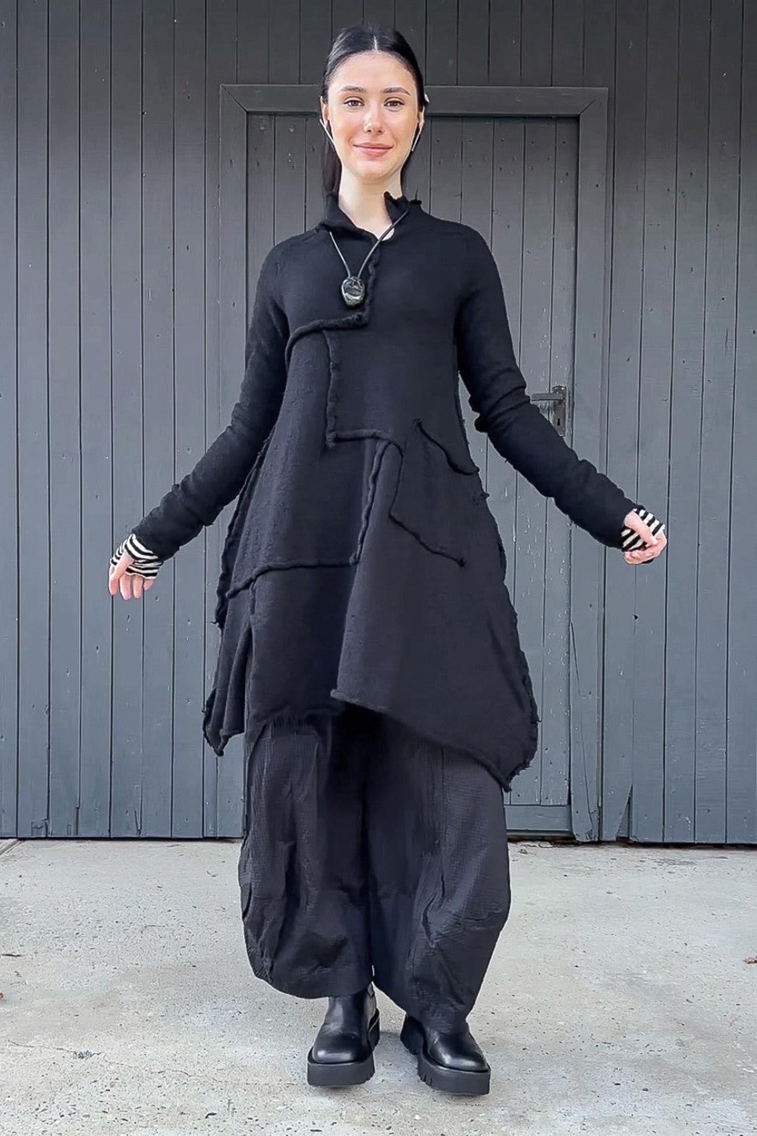 Wool tunic - Black - 2263897005