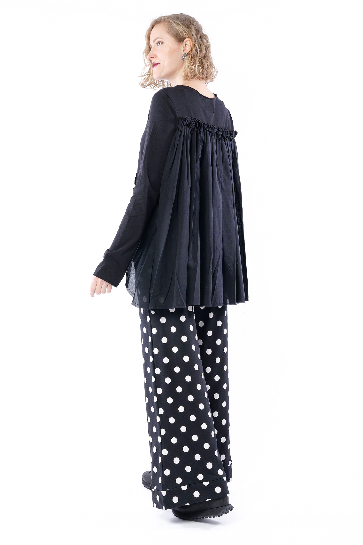 Detailreiche Jacke - Schwarz - 4028