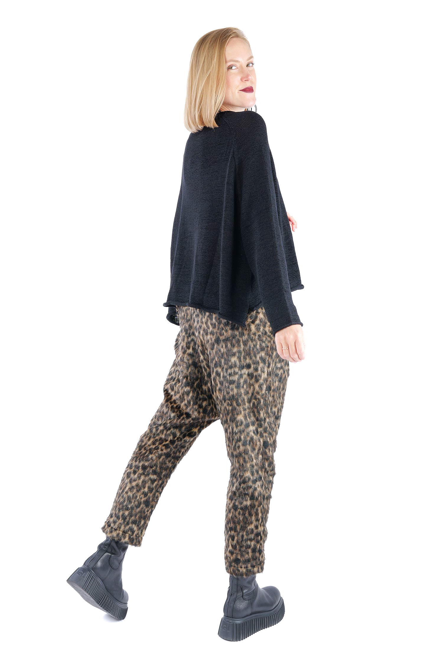 Oversized knitted pullover - Black - 2263720713