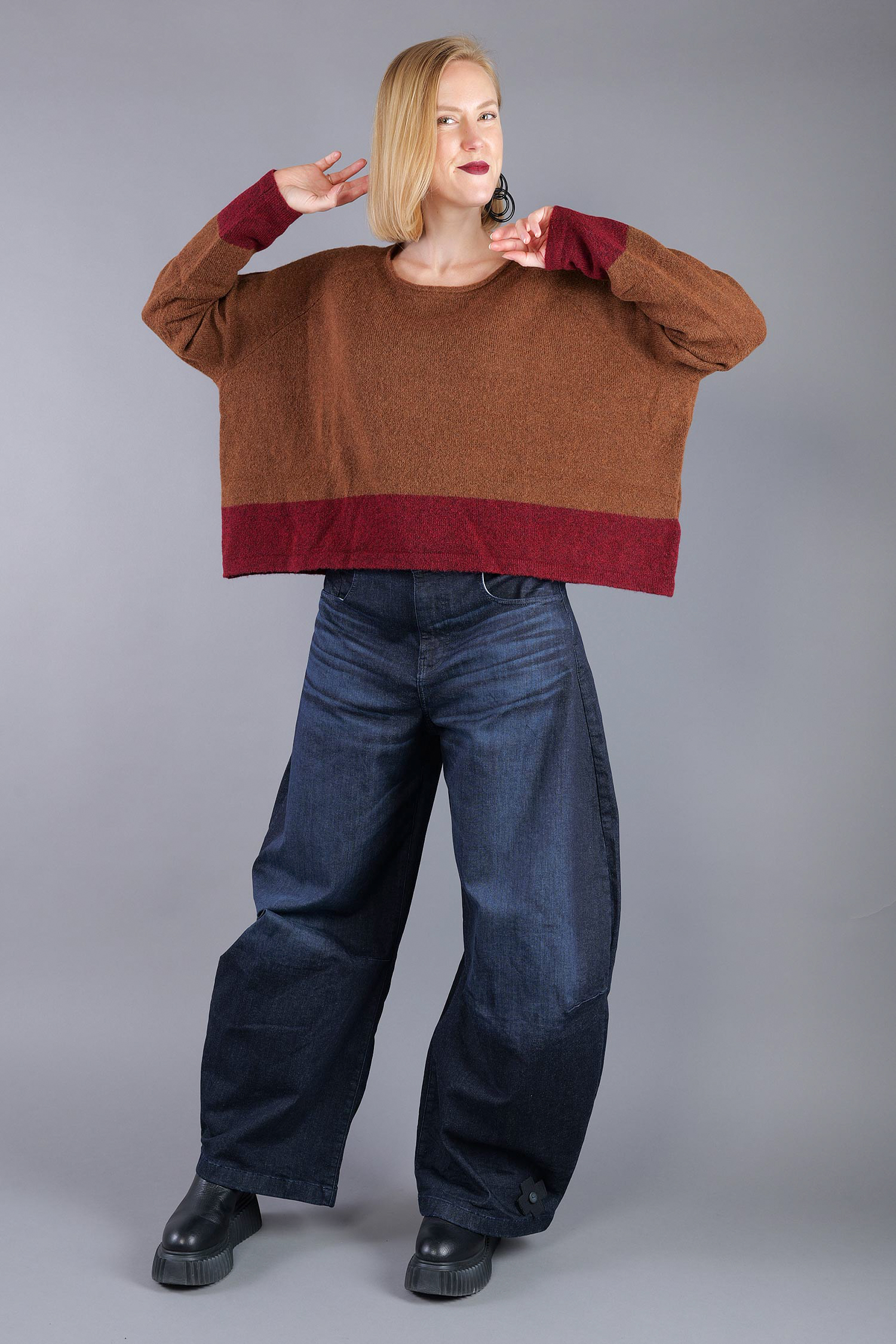 Knitted pullover - Bronze lava - 2263480702