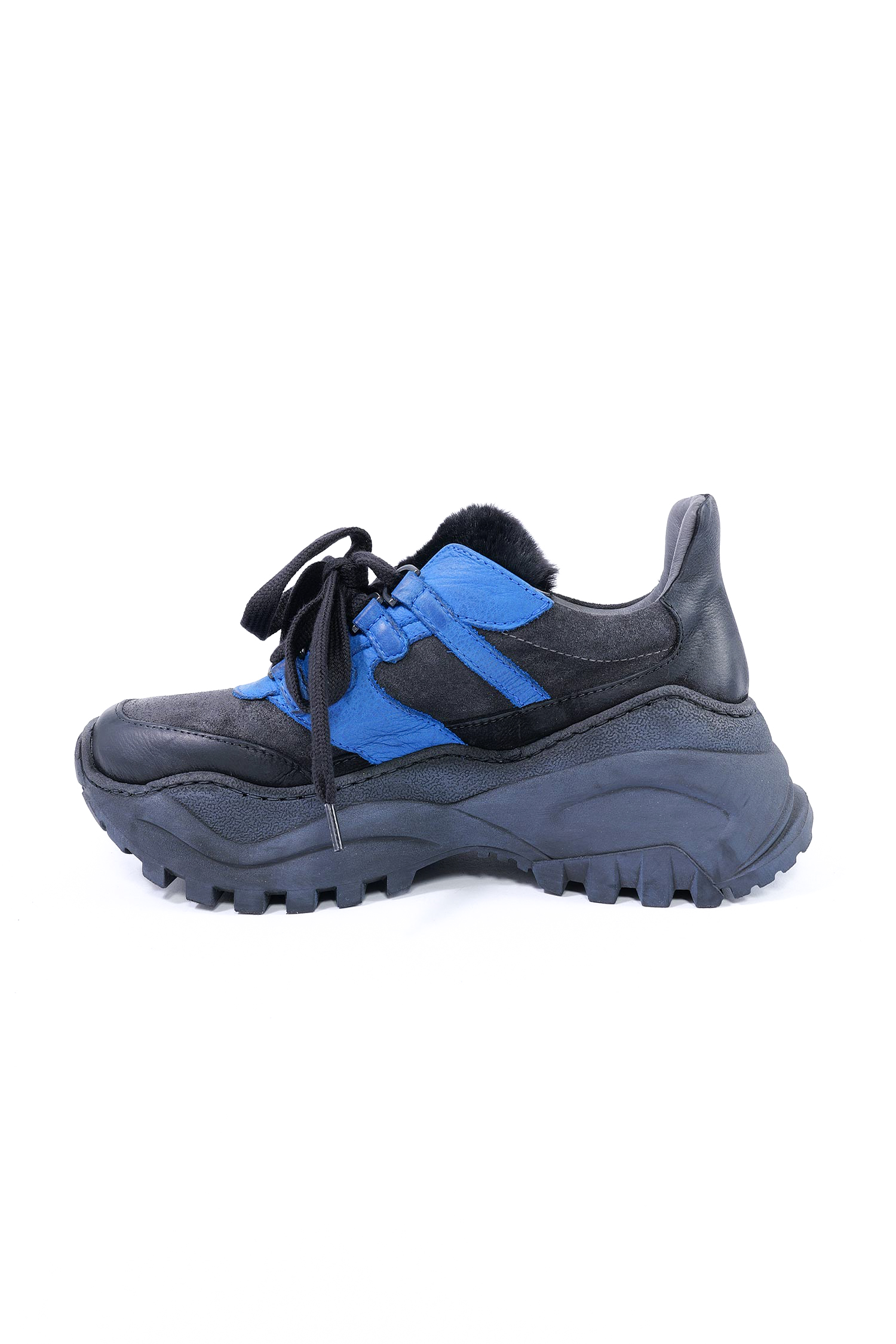 Leather sneakers with fur tongue - black - 4400