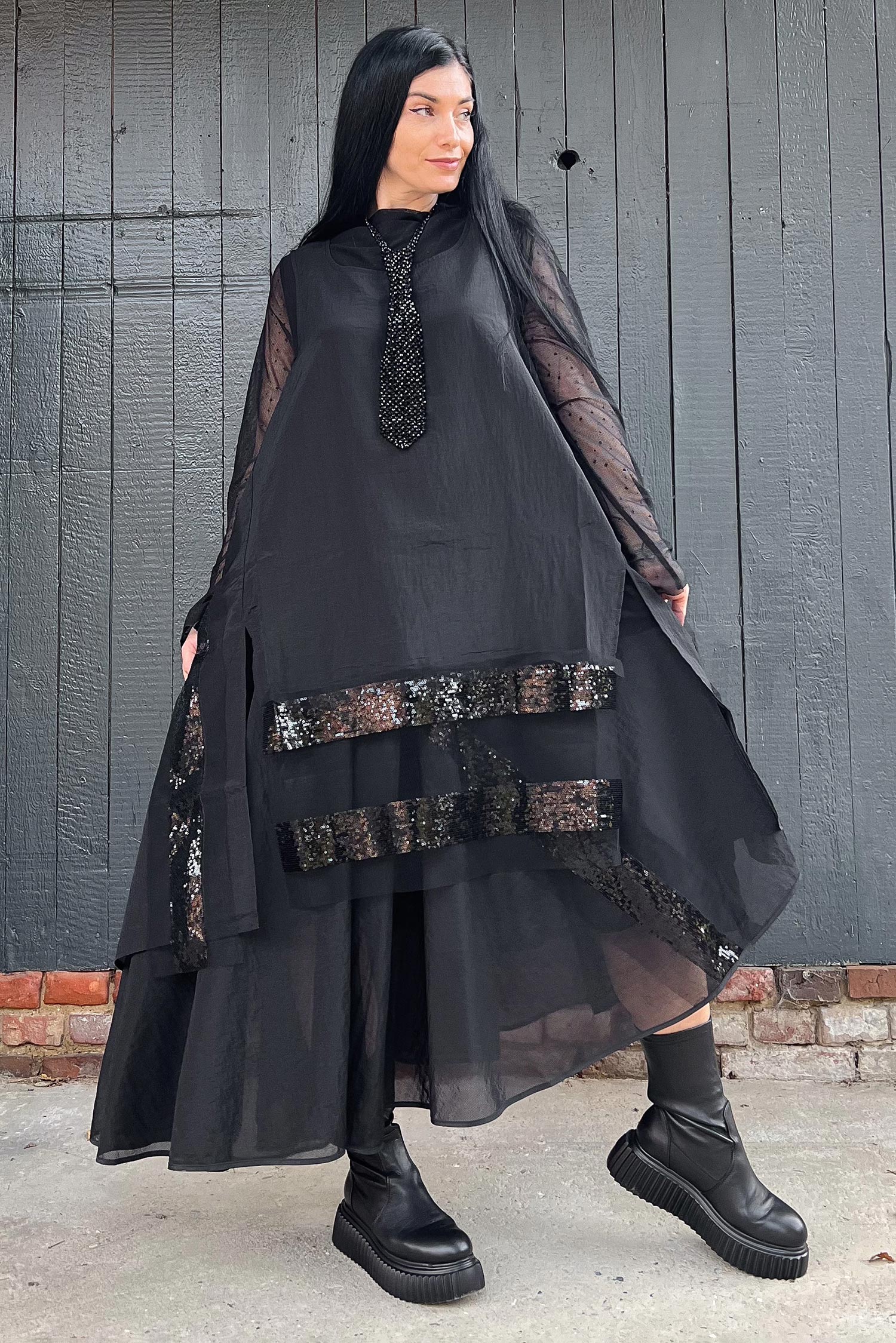 Top mit Pailletten - Schwarz - W25-96