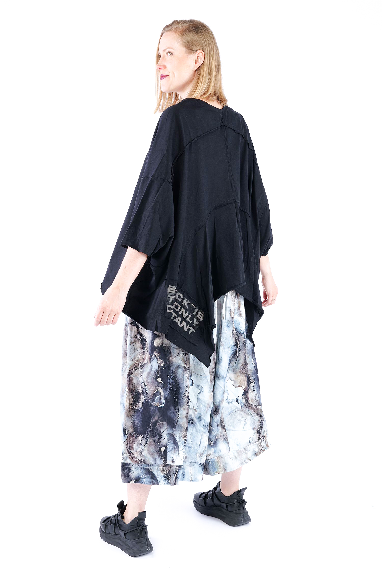 Oversize Shirt - Schwarz - Liva