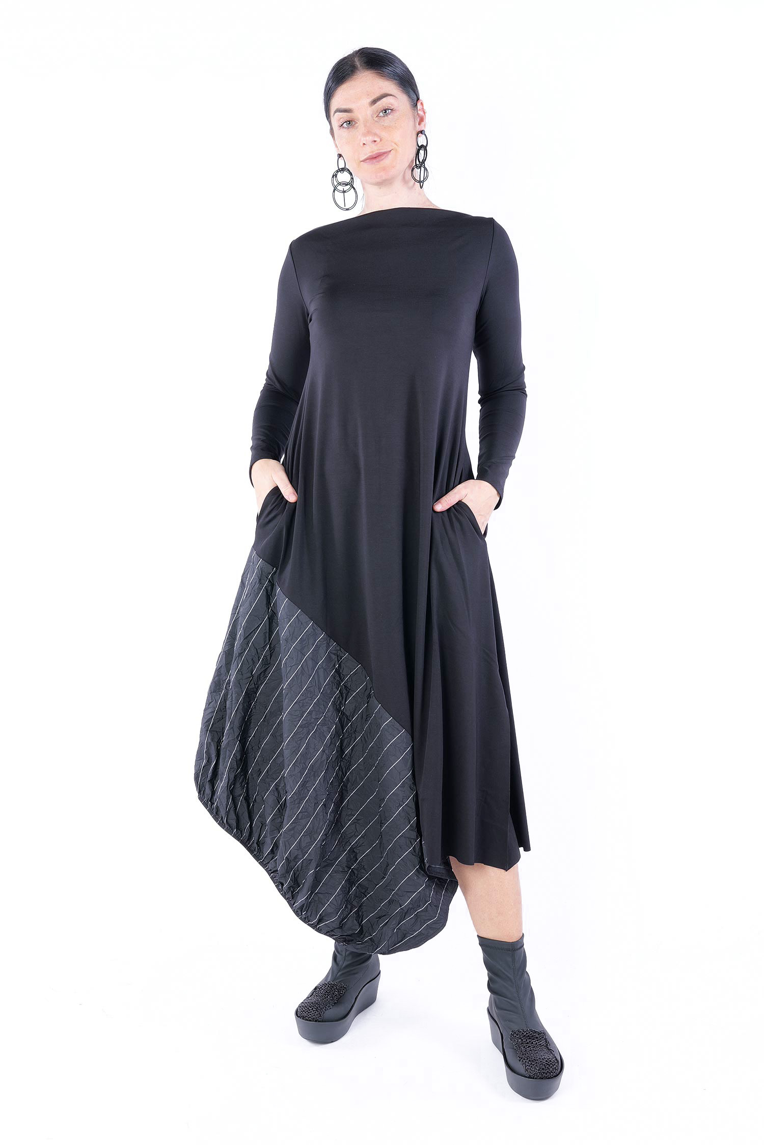 Langes Kleid - Schwarz - W25-32