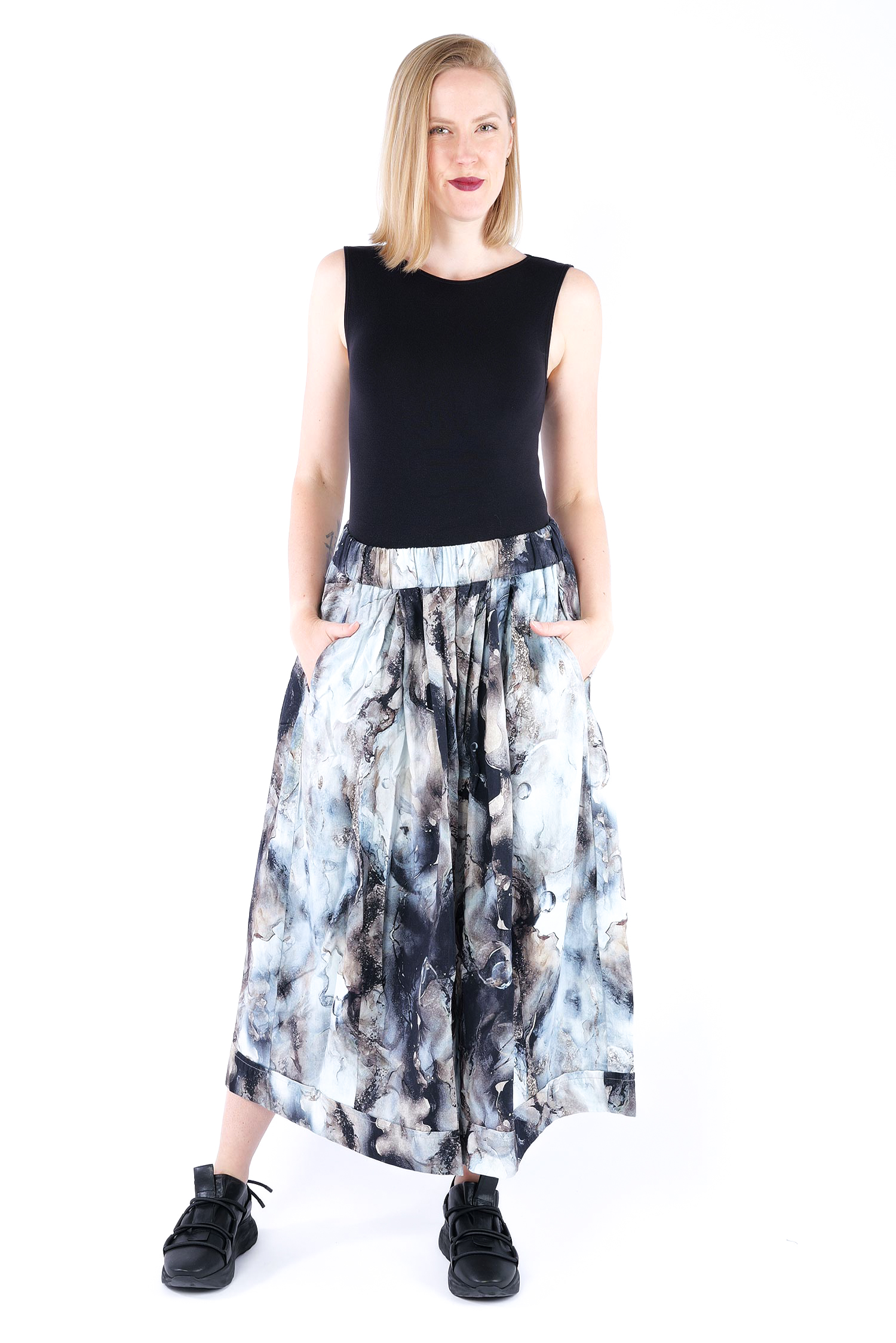 Weite Hose - All-over Print - Vres