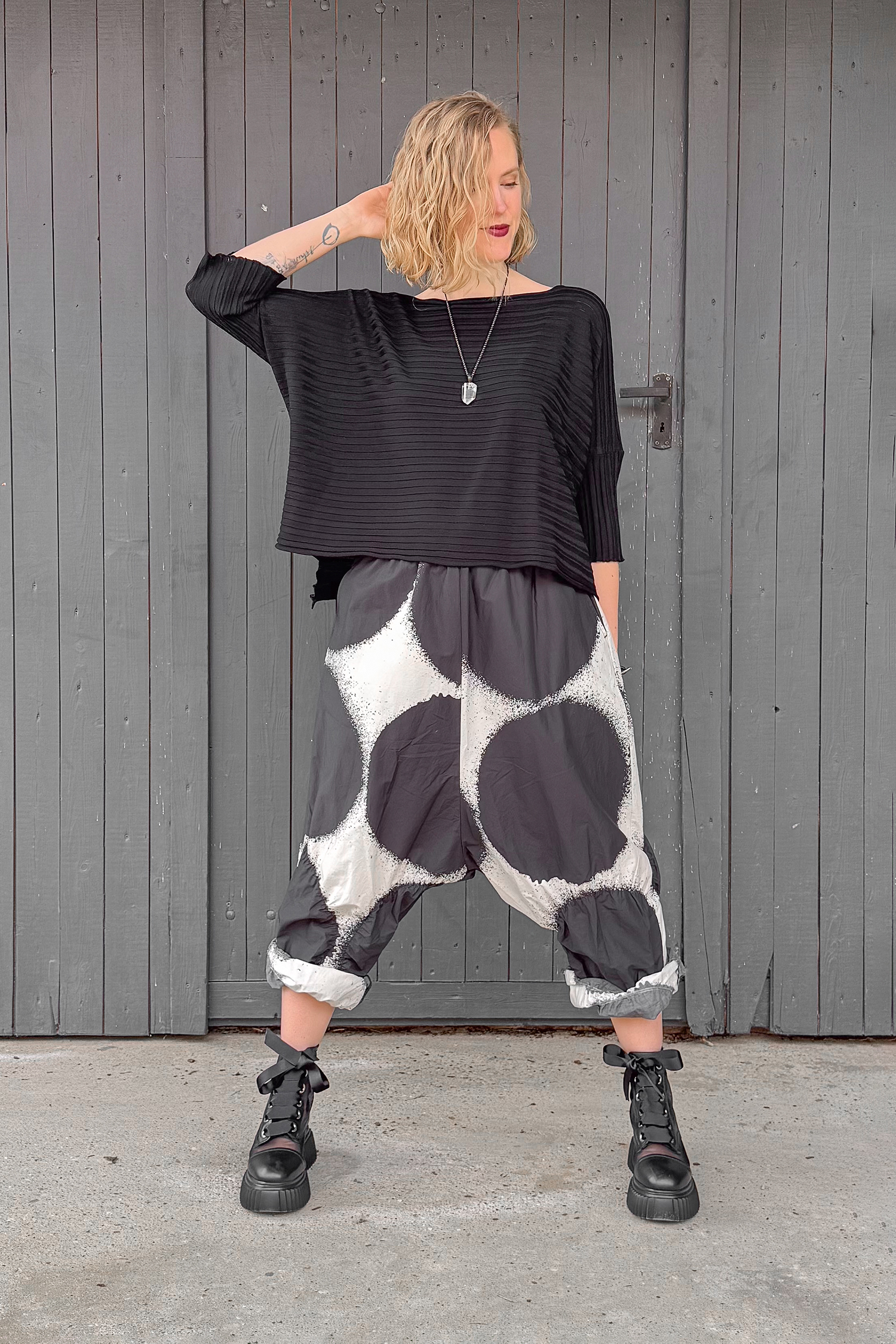 Fine knit pullover - Black - 26.1-KH050